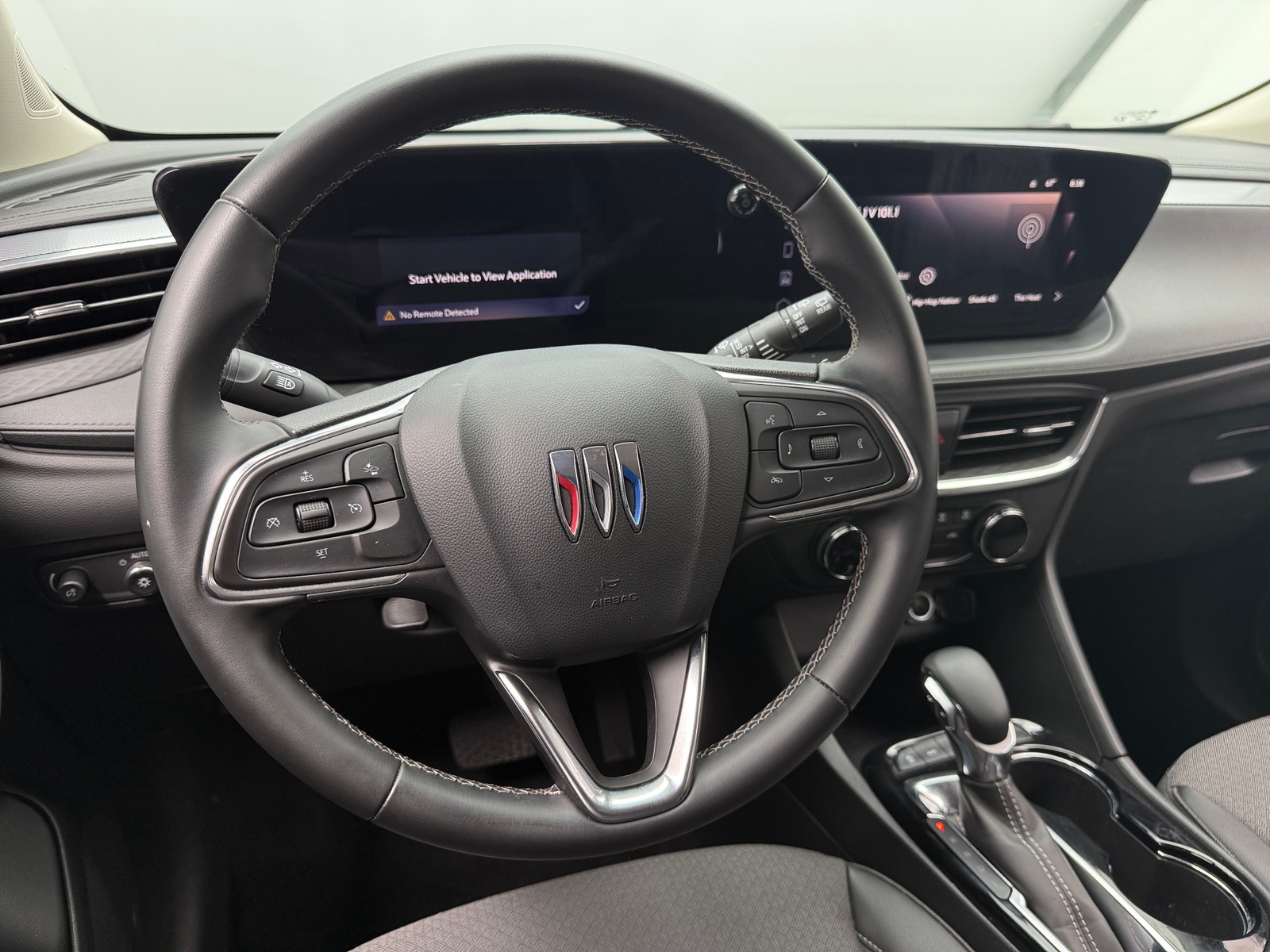 Thumbnail: 2025 Buick Encore GX - 4