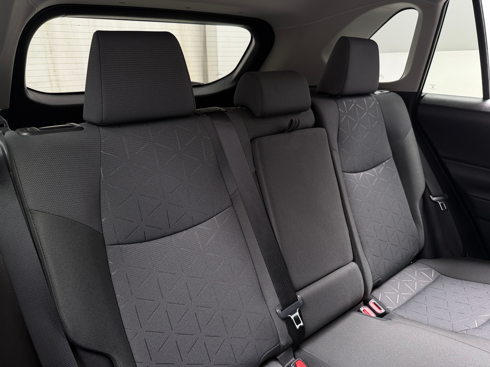Thumbnail: 2025 Toyota RAV4 - 6