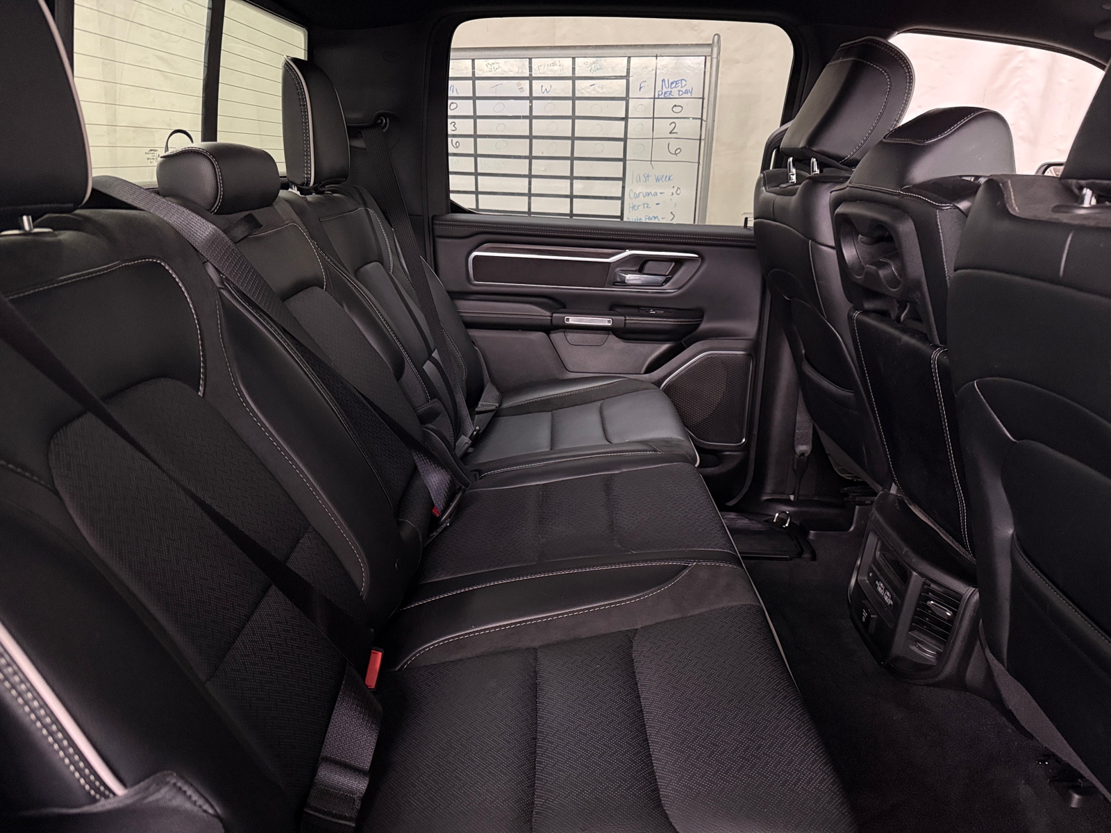 Thumbnail: 2025 RAM 1500 - 5