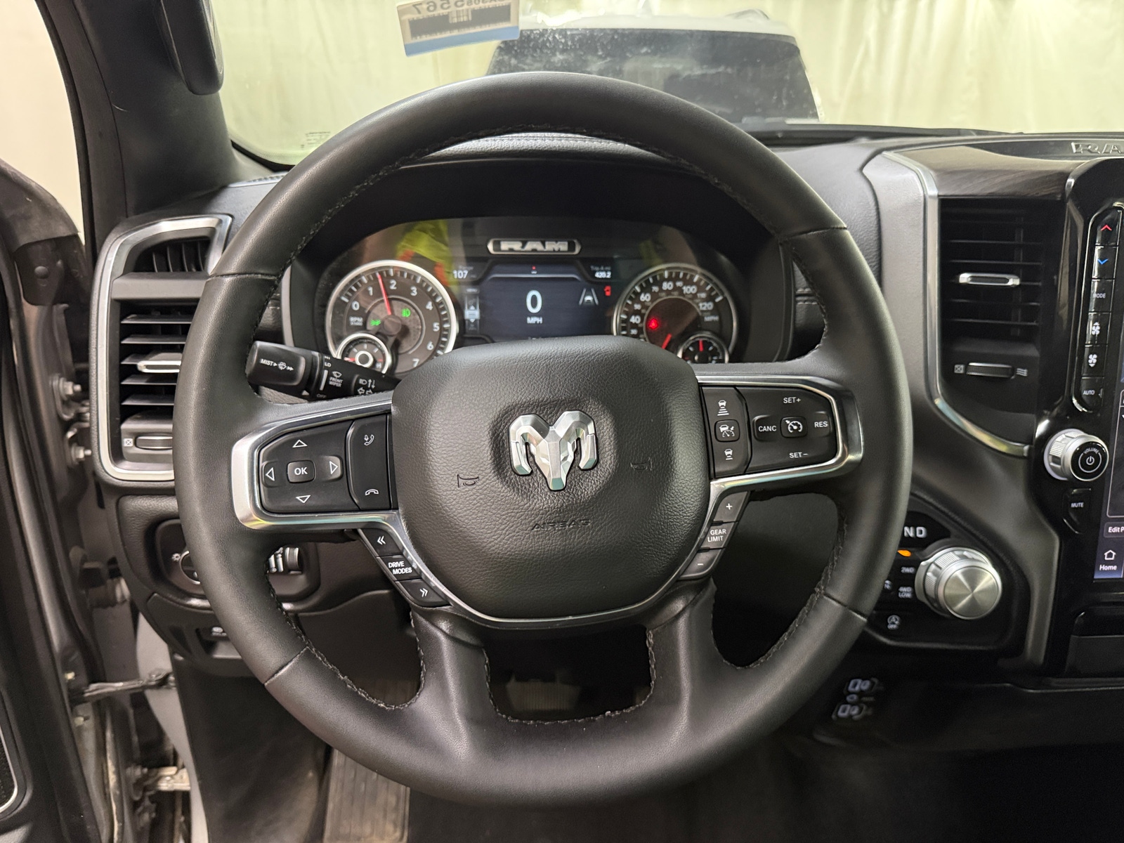 Thumbnail: 2025 RAM 1500 - 4
