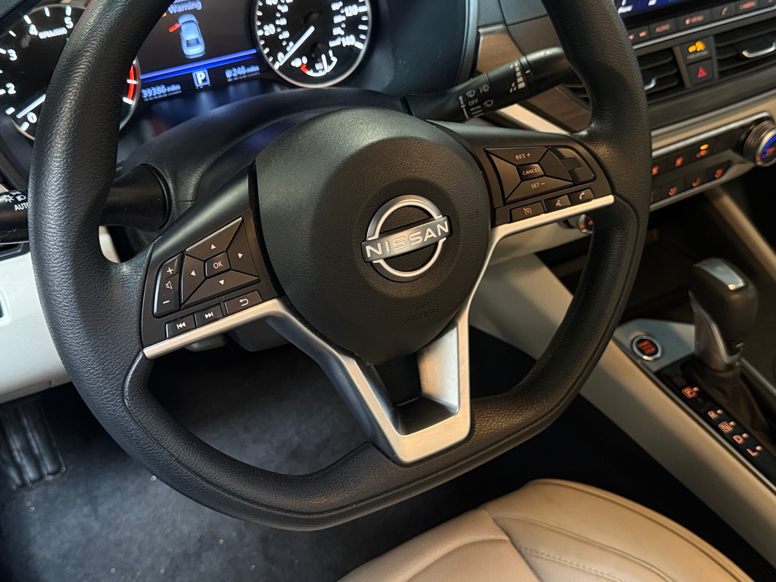 Thumbnail: 2025 Nissan Altima - 5