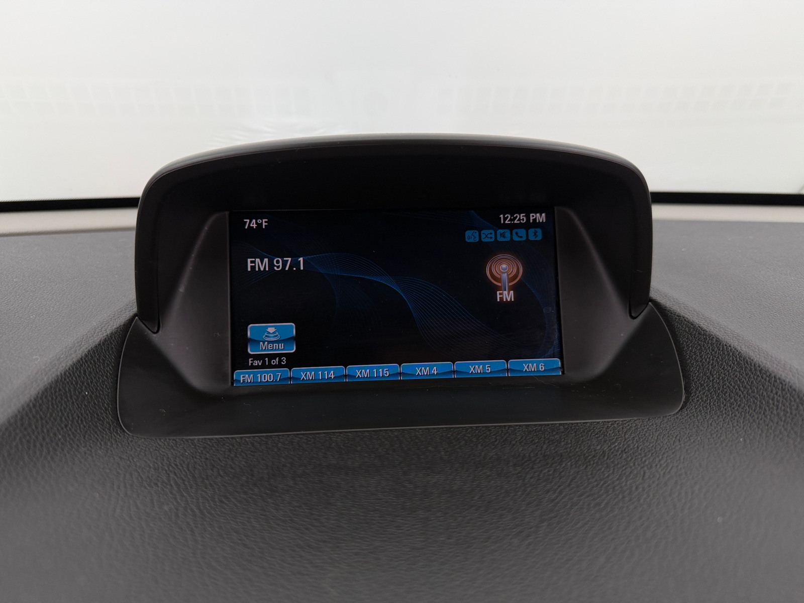 Thumbnail: 2015 Buick Encore - 3