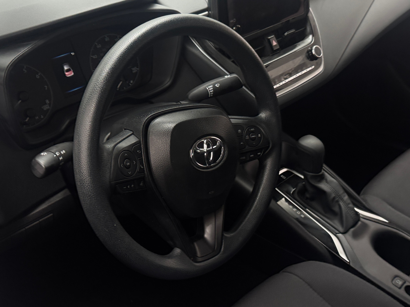 Thumbnail: 2025 Toyota Corolla - 5
