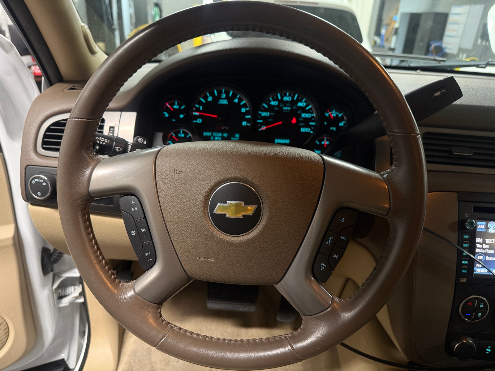 Thumbnail: 2013 Chevrolet Tahoe - 4