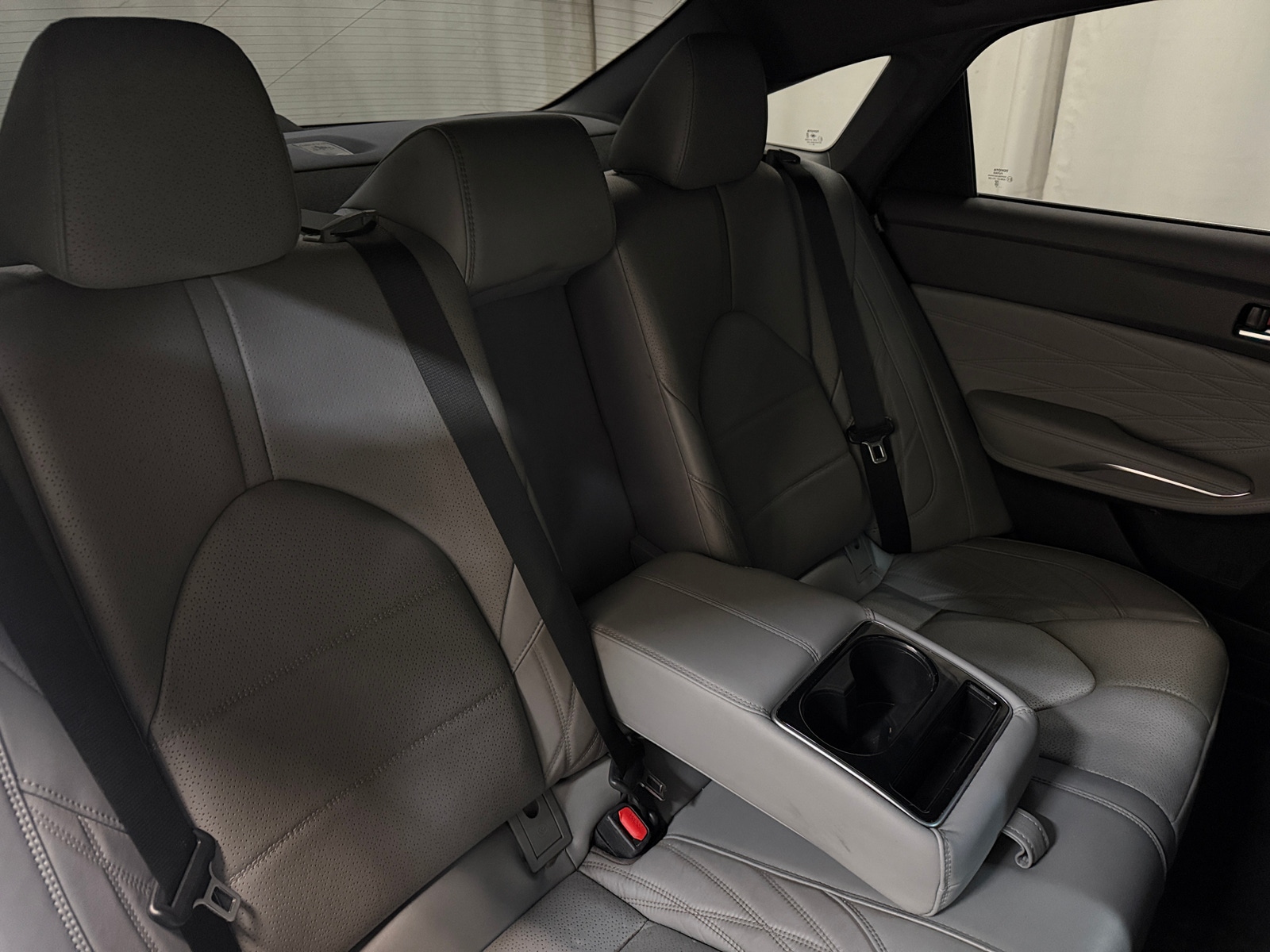Thumbnail: 2019 Toyota Avalon - 5