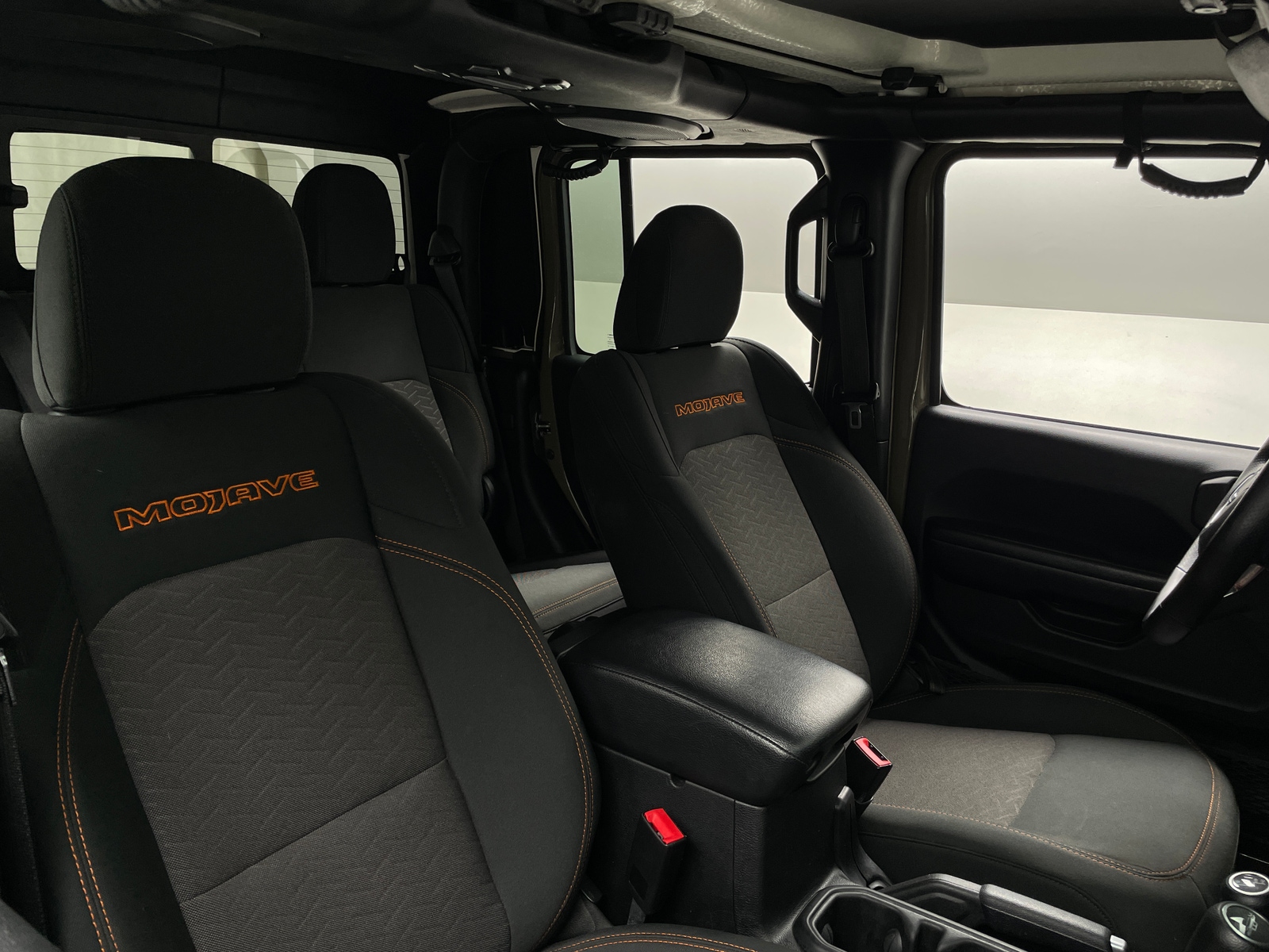Thumbnail: 2020 Jeep Gladiator - 2
