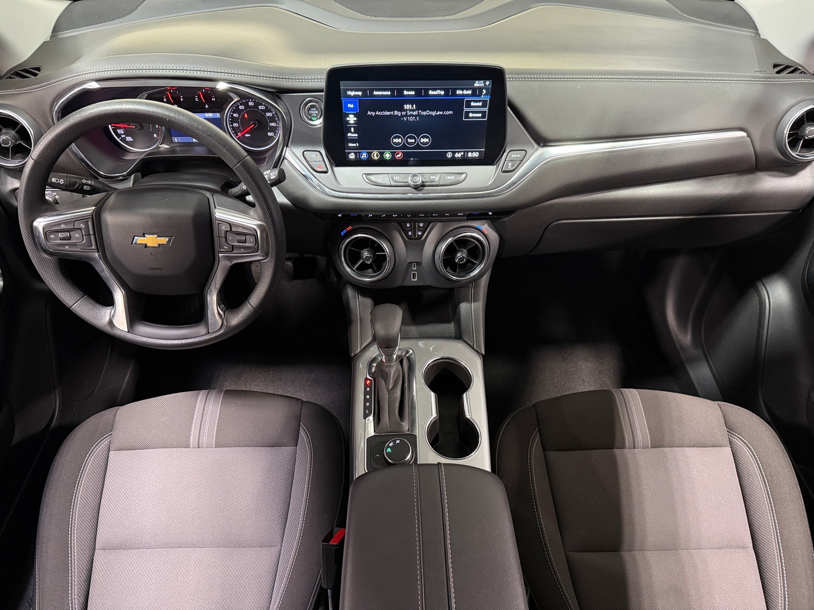 Thumbnail: 2025 Chevrolet Blazer - 3