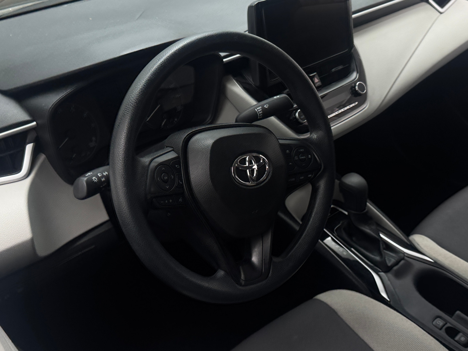 Thumbnail: 2025 Toyota Corolla - 5