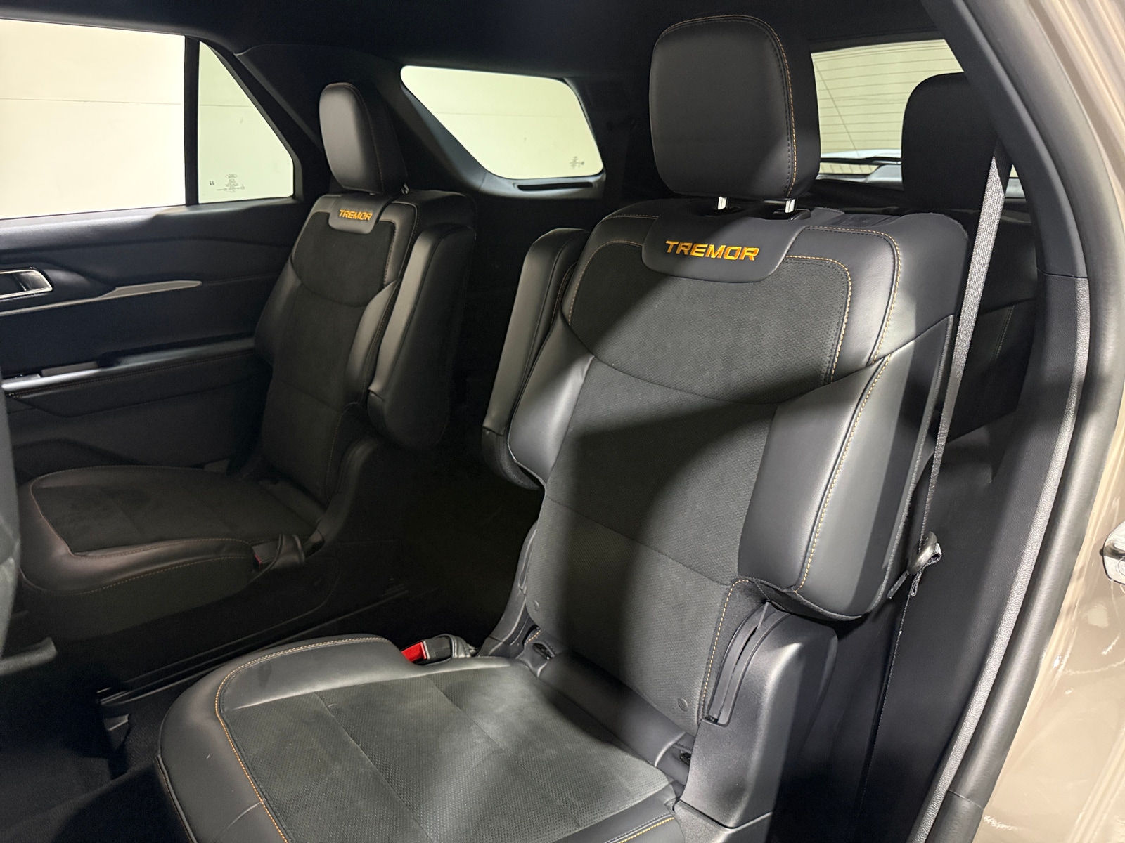 Thumbnail: 2026 Ford Explorer - 5