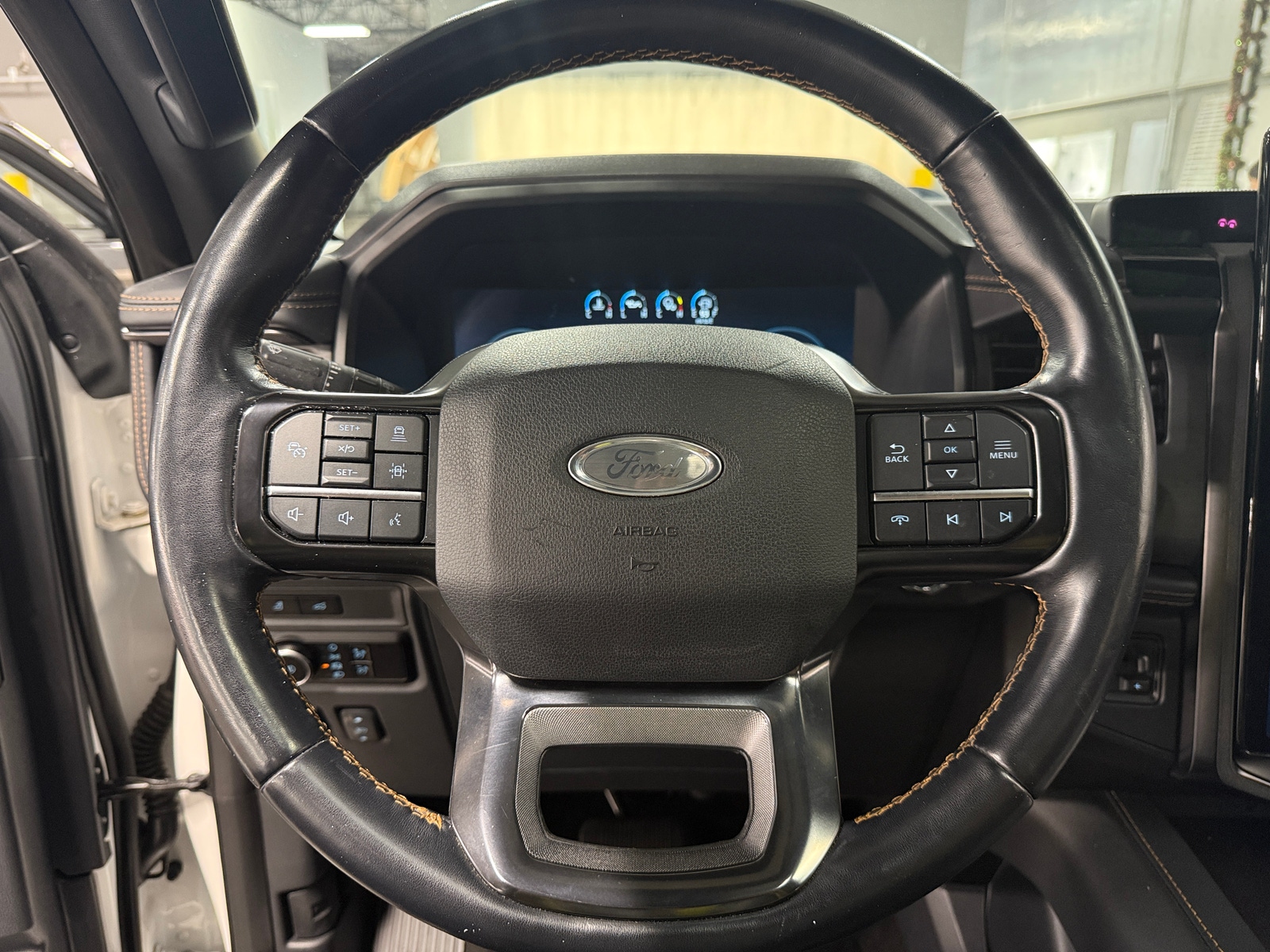 Thumbnail: 2023 Ford Expedition MAX - 4