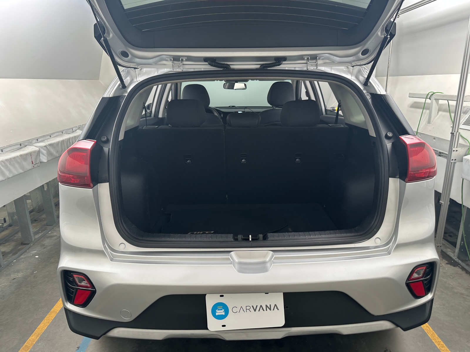 Thumbnail: 2020 Kia Niro - 7