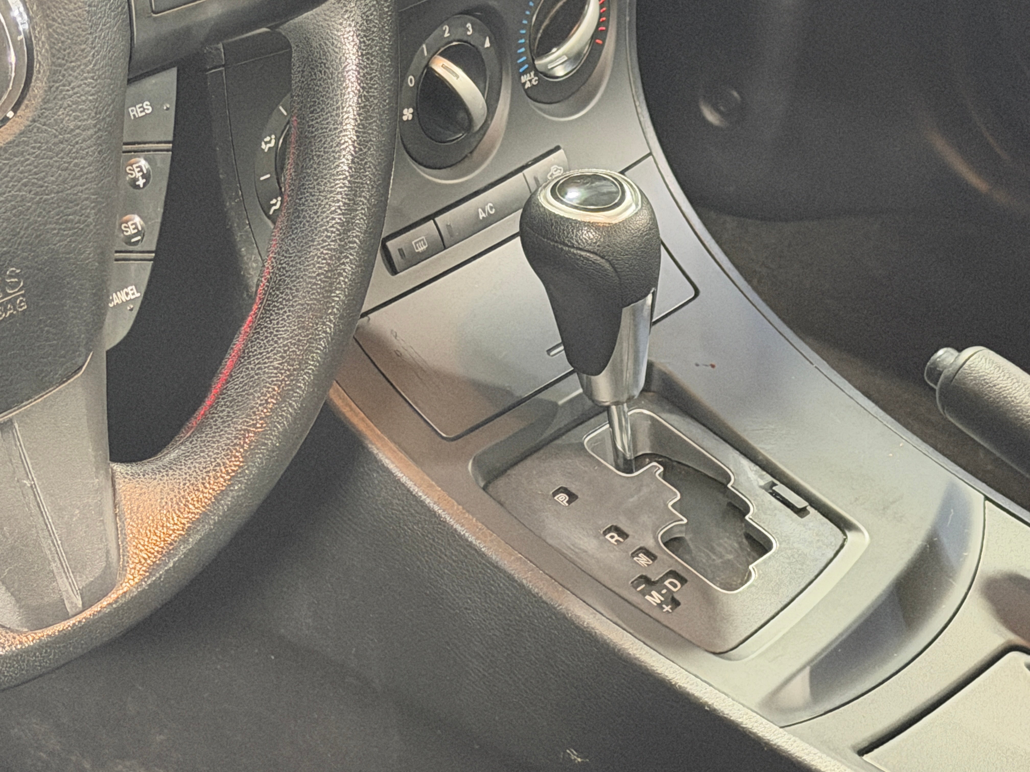 Used 2013 Mazda MAZDA3 i Sport with VIN JM1BL1UP9D1797166 for sale in Auburn, WA
