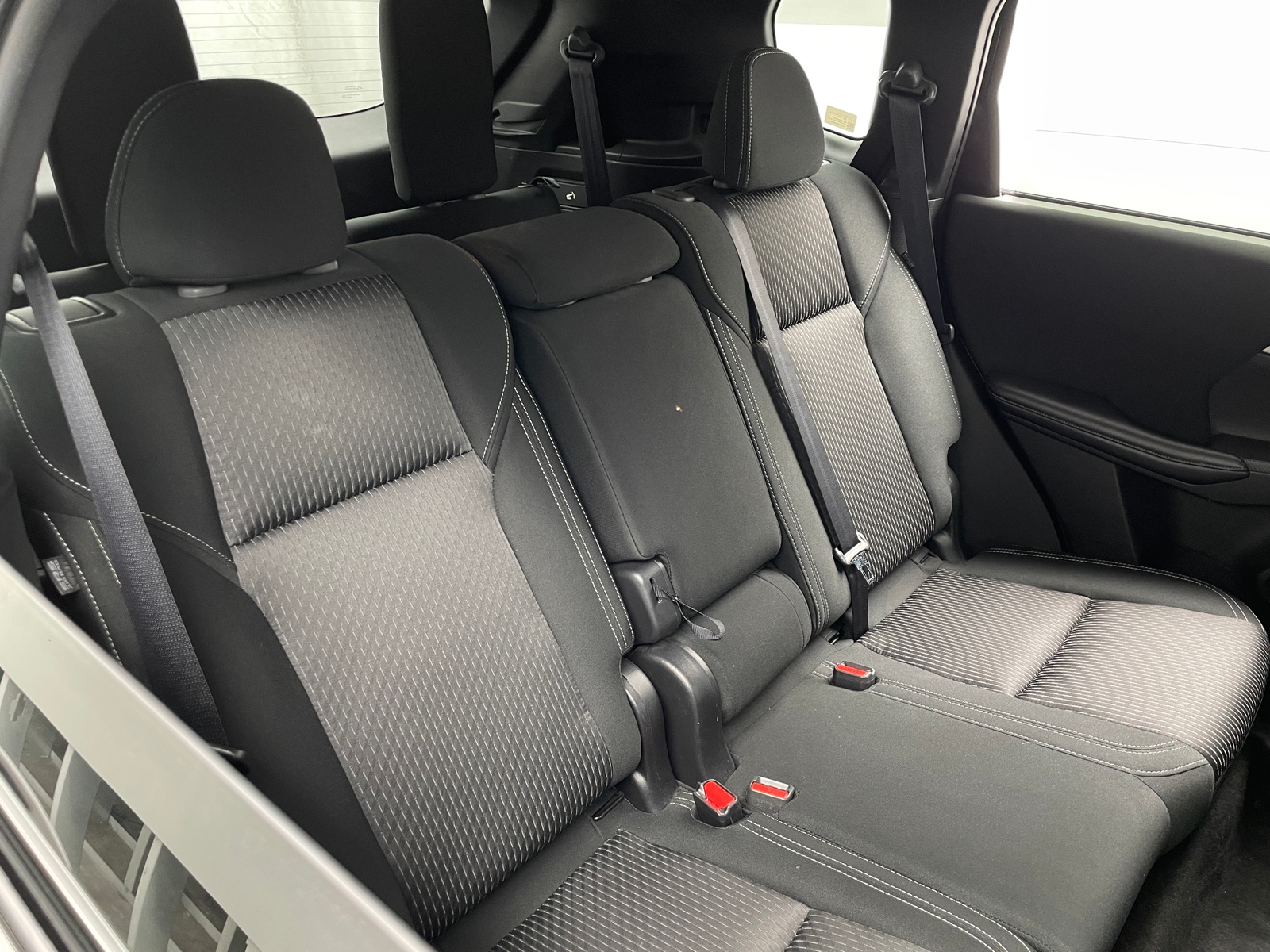 Thumbnail: 2025 Mitsubishi Outlander - 6