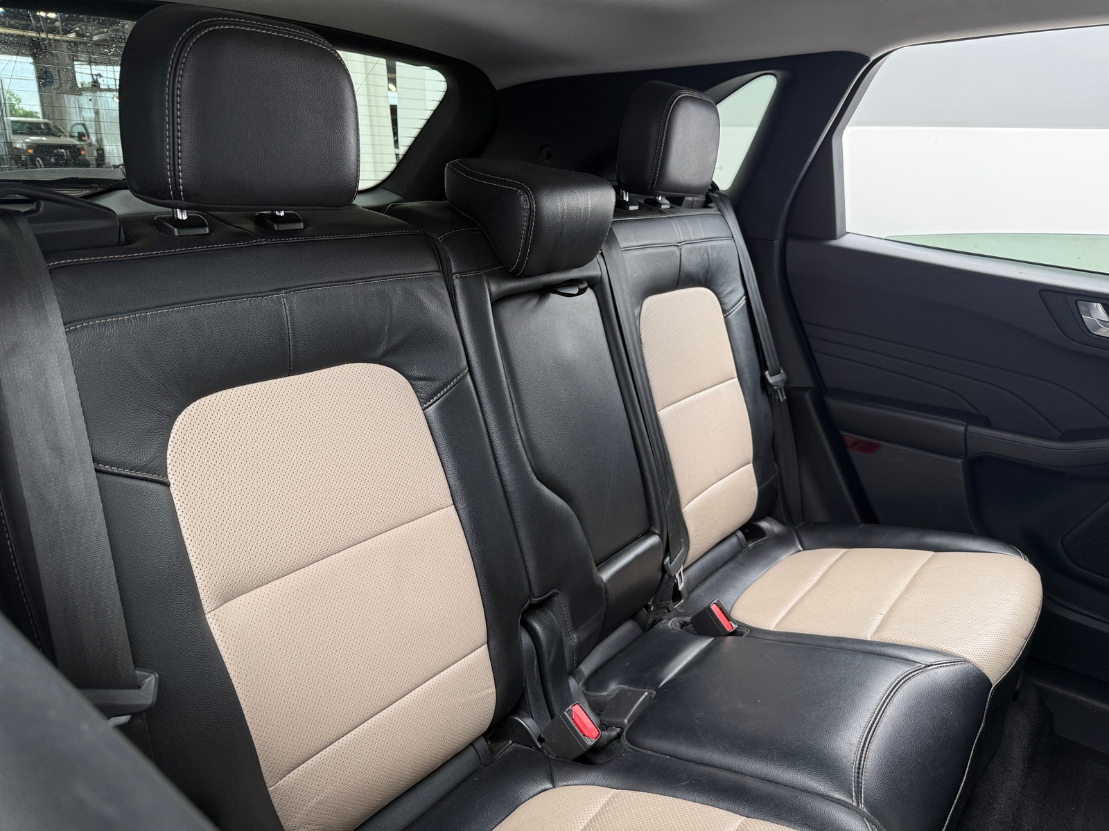 Thumbnail: 2021 Ford Escape - 5
