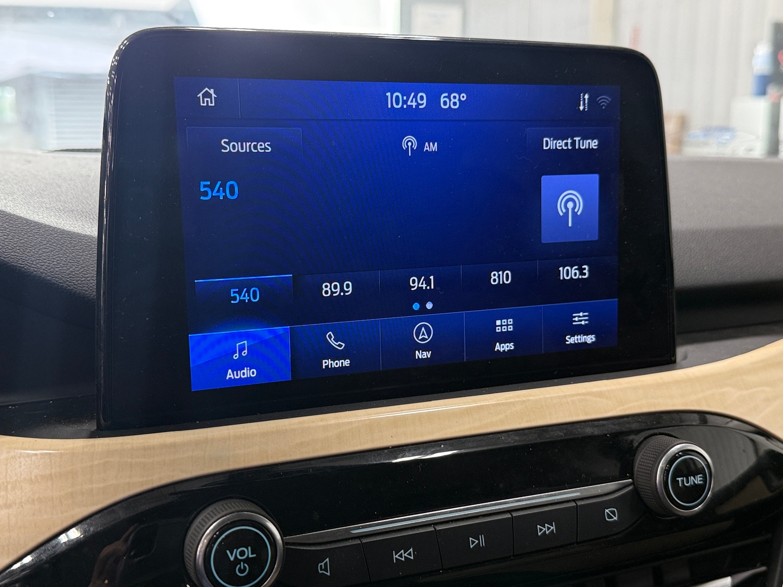 Thumbnail: 2021 Ford Escape - 3
