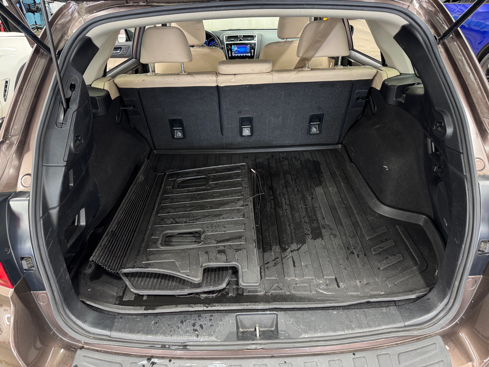 Thumbnail: 2019 Subaru Outback - 6