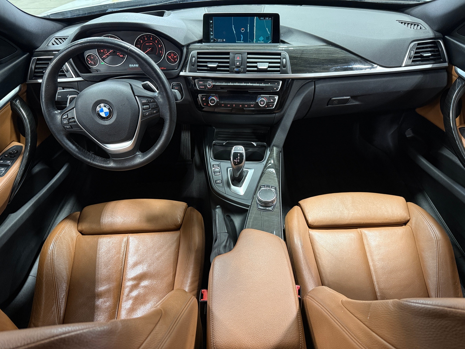 Thumbnail: 2017 BMW 3 Series - 2