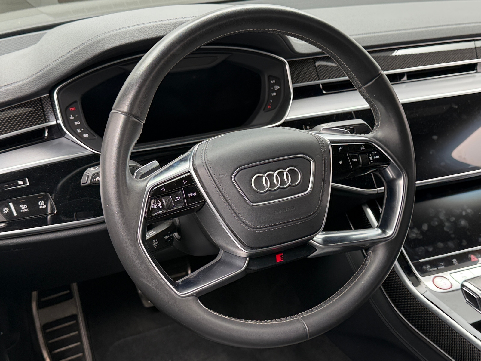 Thumbnail: 2020 Audi S8 - 4