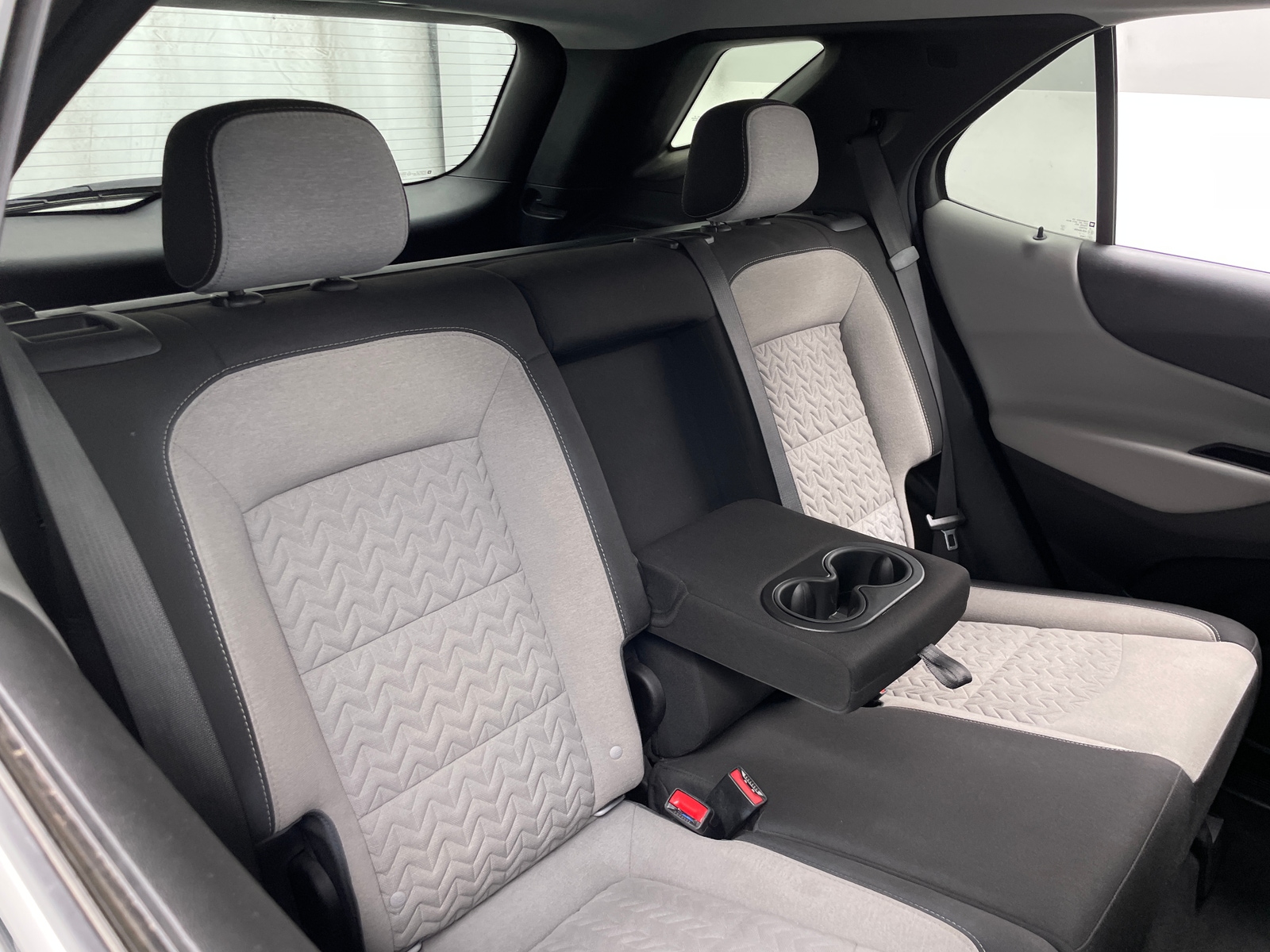 Thumbnail: 2022 Chevrolet Equinox - 6