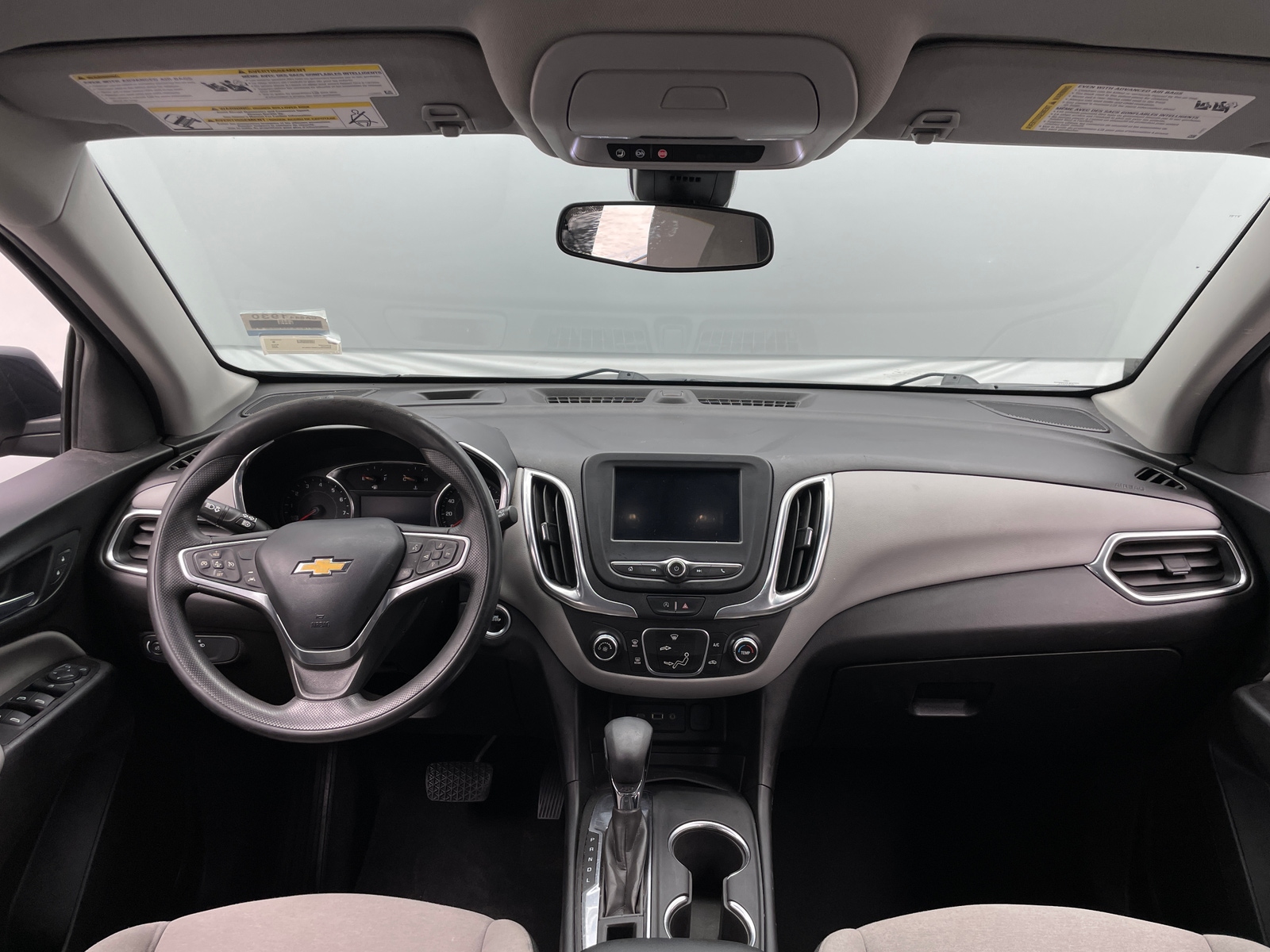 Thumbnail: 2022 Chevrolet Equinox - 3