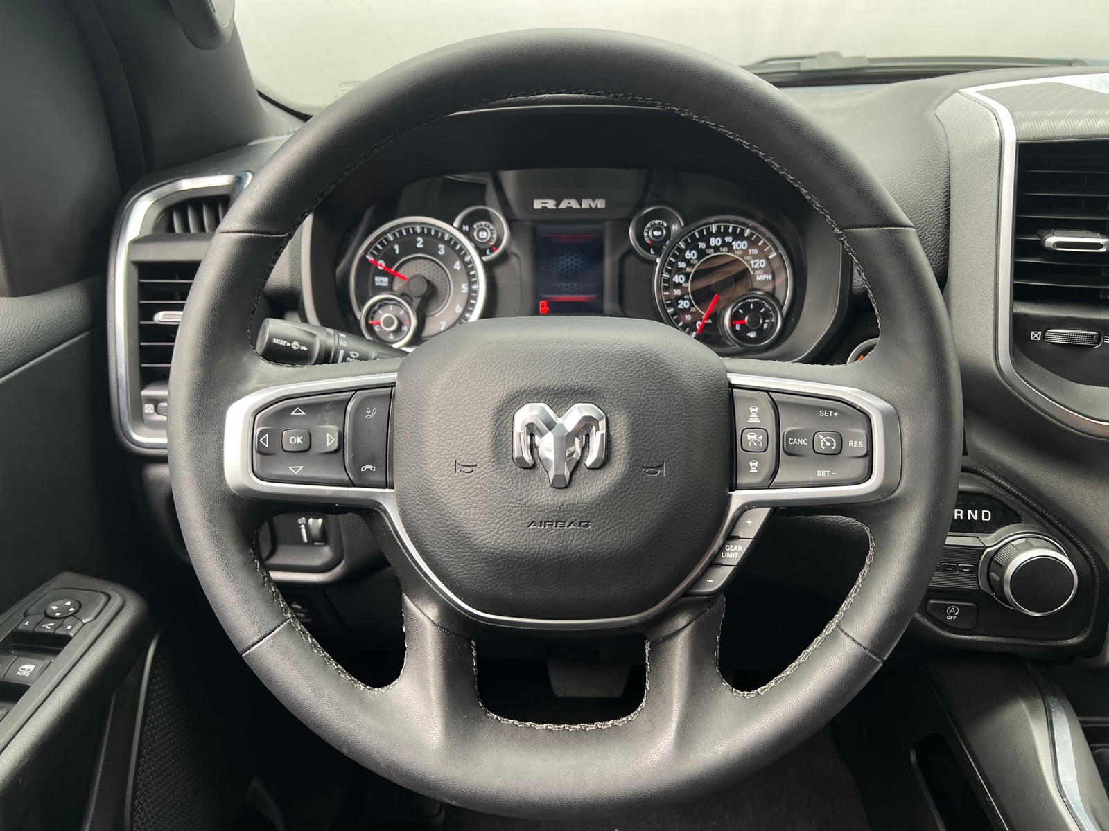 Thumbnail: 2025 RAM 1500 - 5