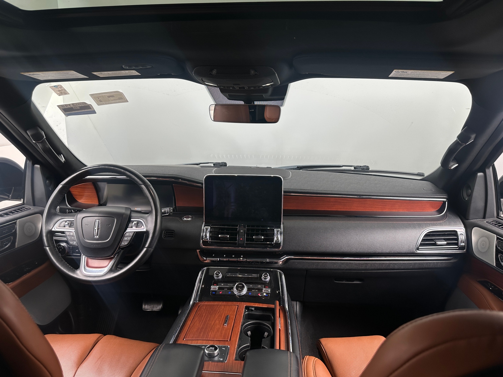 Thumbnail: 2020 Lincoln Navigator - 2