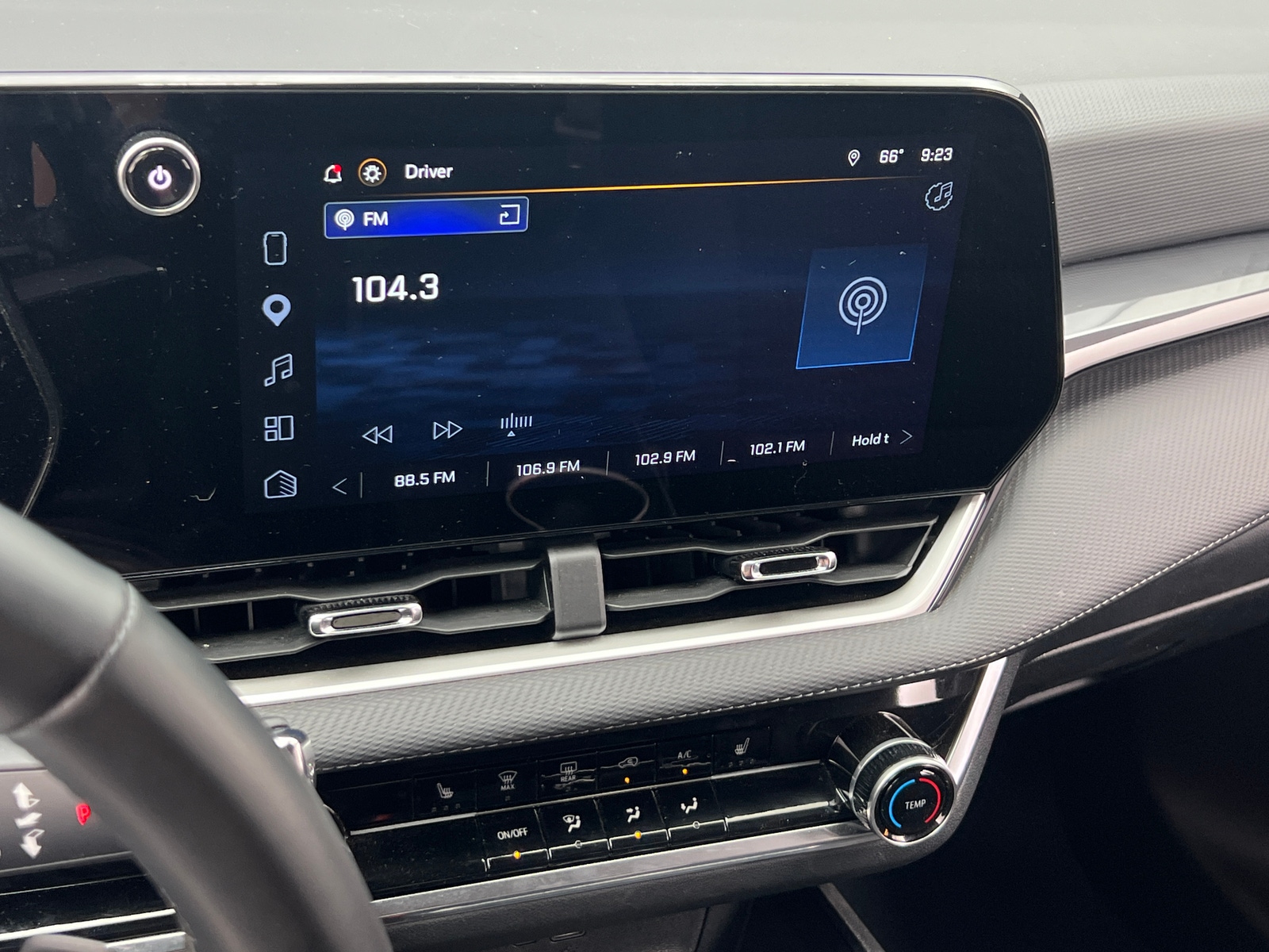 Thumbnail: 2025 Chevrolet Equinox - 4