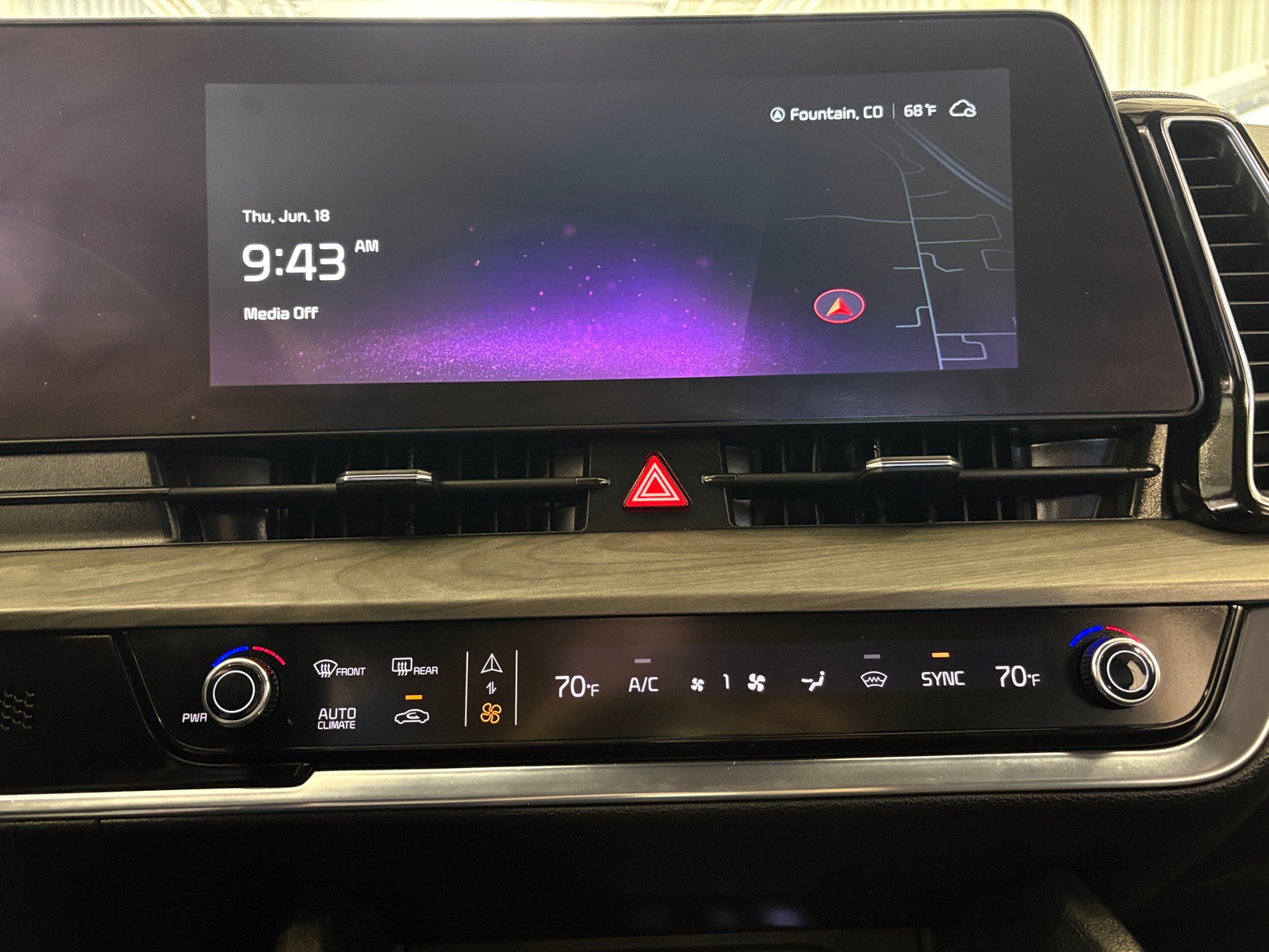Thumbnail: 2024 Kia Sportage - 3