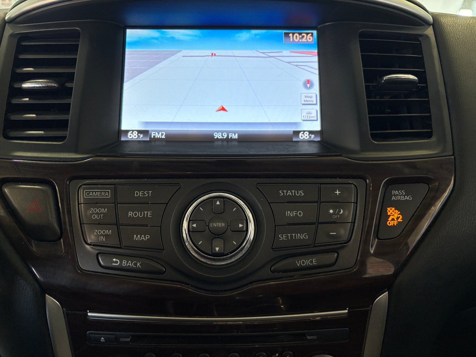 Thumbnail: 2015 Nissan Pathfinder - 3