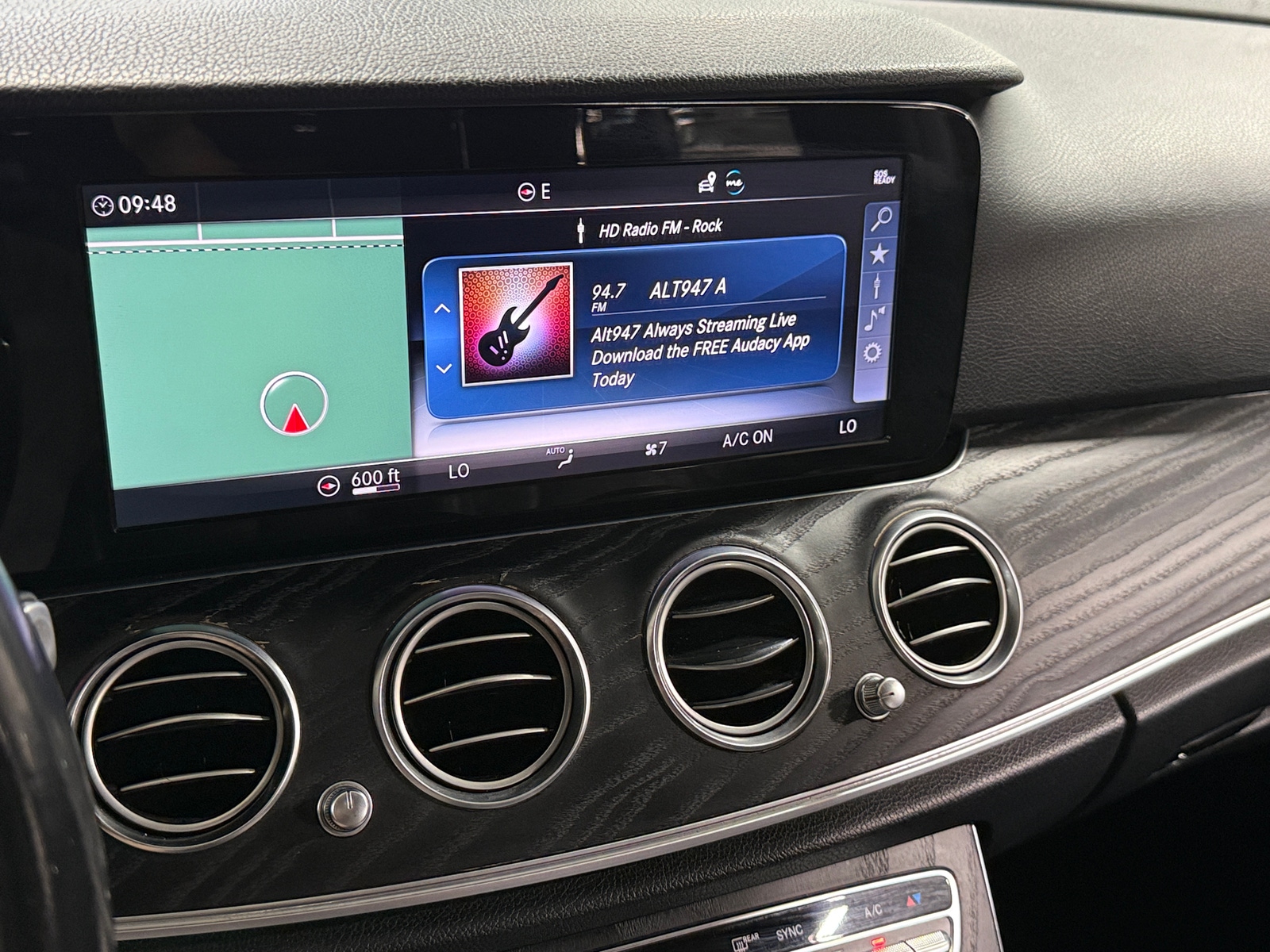 Thumbnail: 2019 Mercedes-Benz E-Class - 3