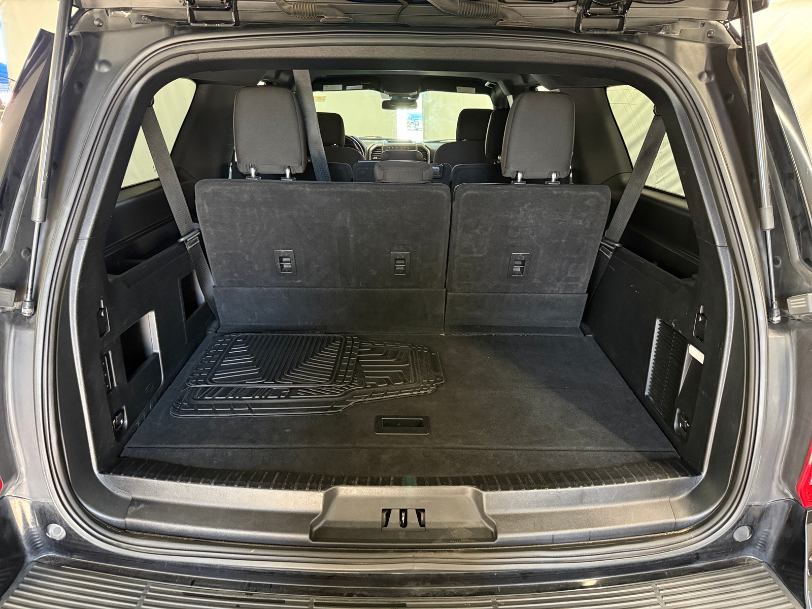 Thumbnail: 2021 Ford Expedition MAX - 7