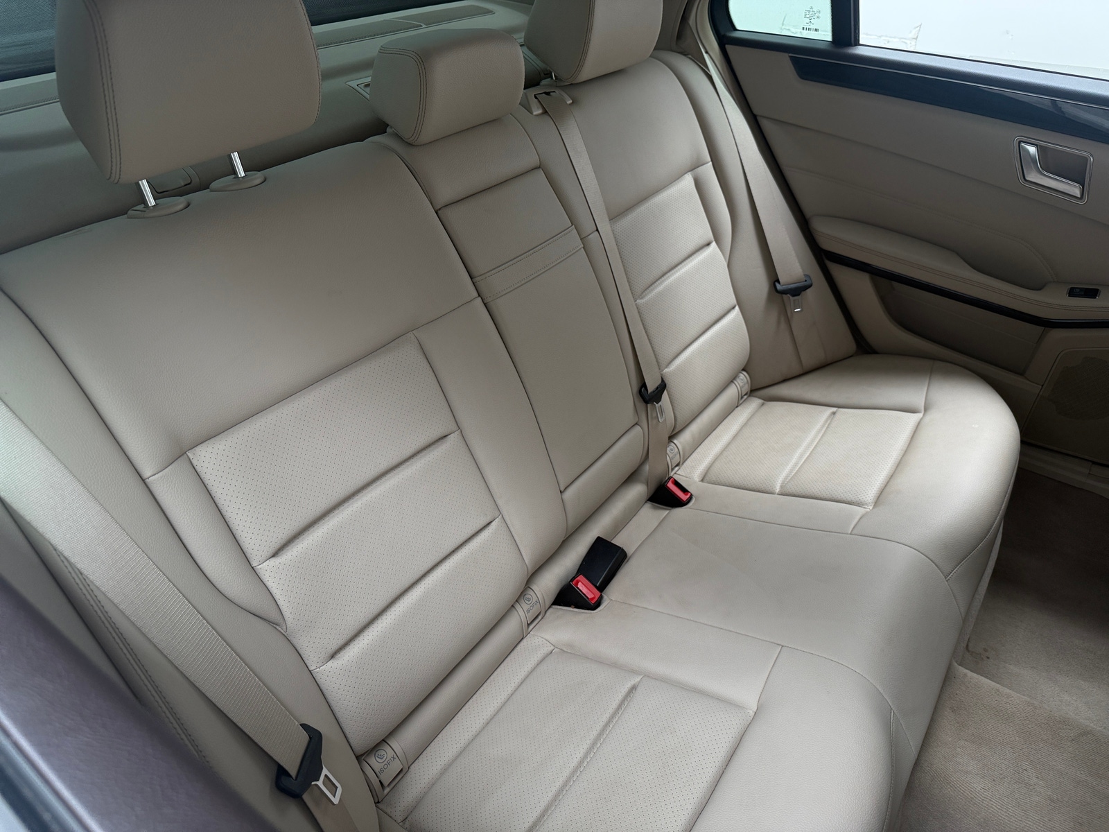 Thumbnail: 2016 Mercedes-Benz E-Class - 5