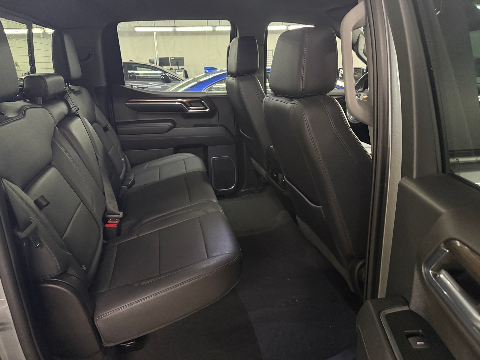 Thumbnail: 2023 Chevrolet Silverado 1500 - 6