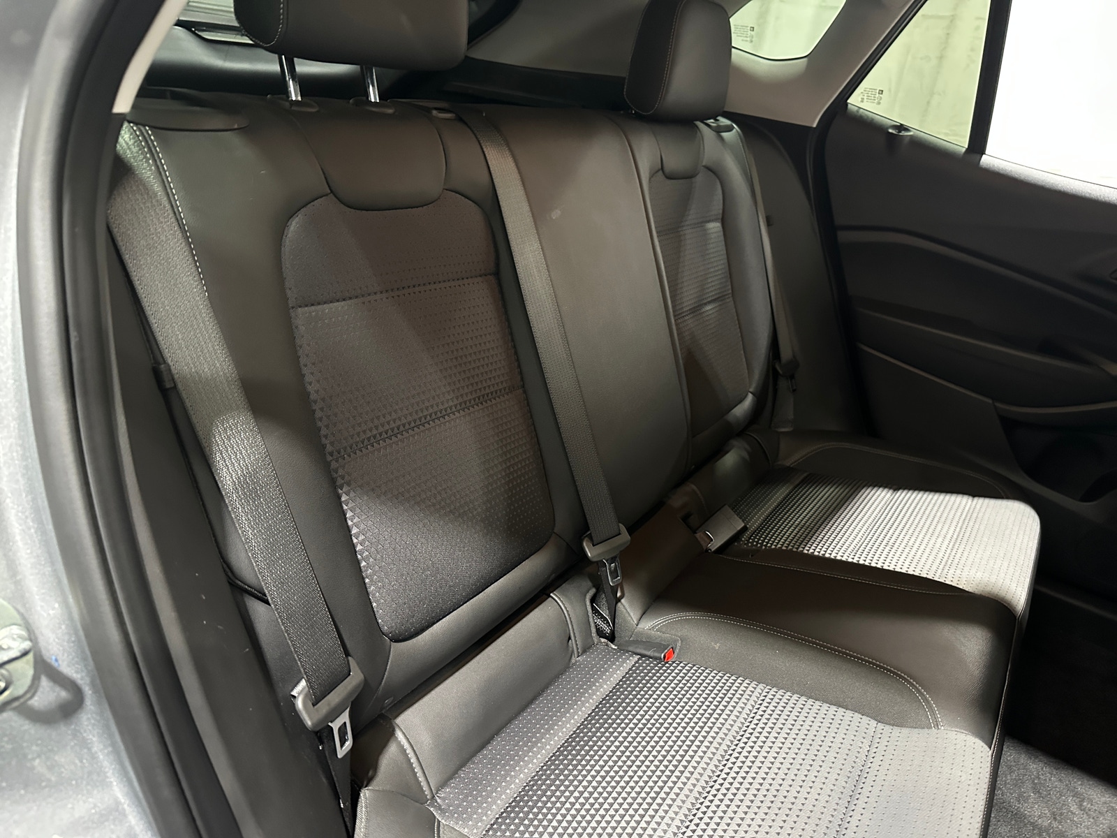 Thumbnail: 2025 Chevrolet Trax - 6
