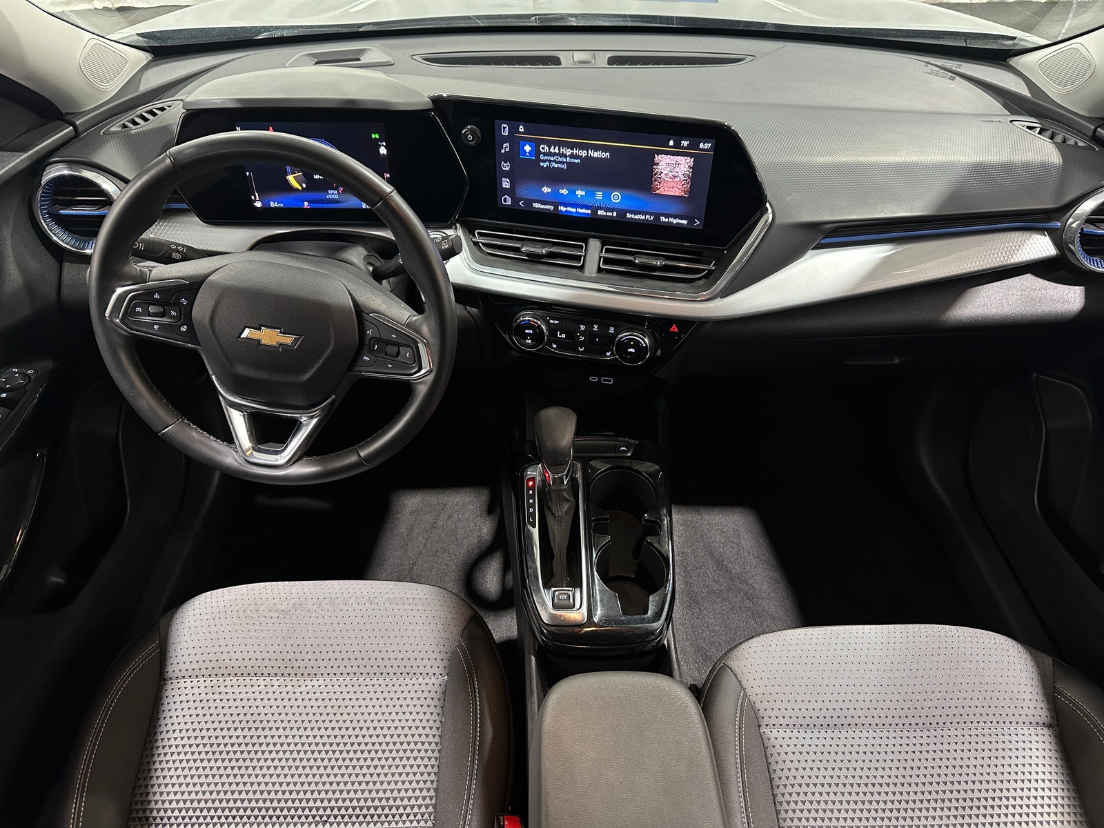 Thumbnail: 2025 Chevrolet Trax - 3