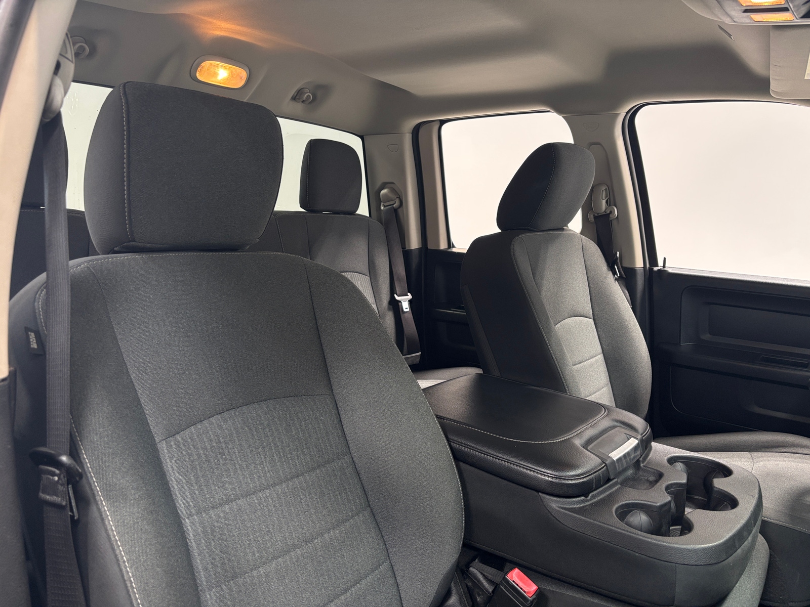 Thumbnail: 2021 RAM 1500 Classic - 2
