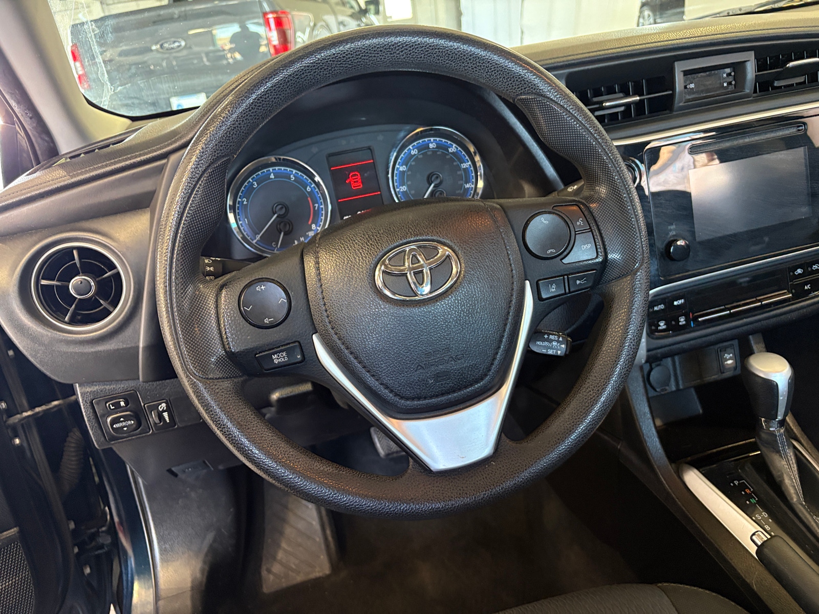 Thumbnail: 2018 Toyota Corolla - 5