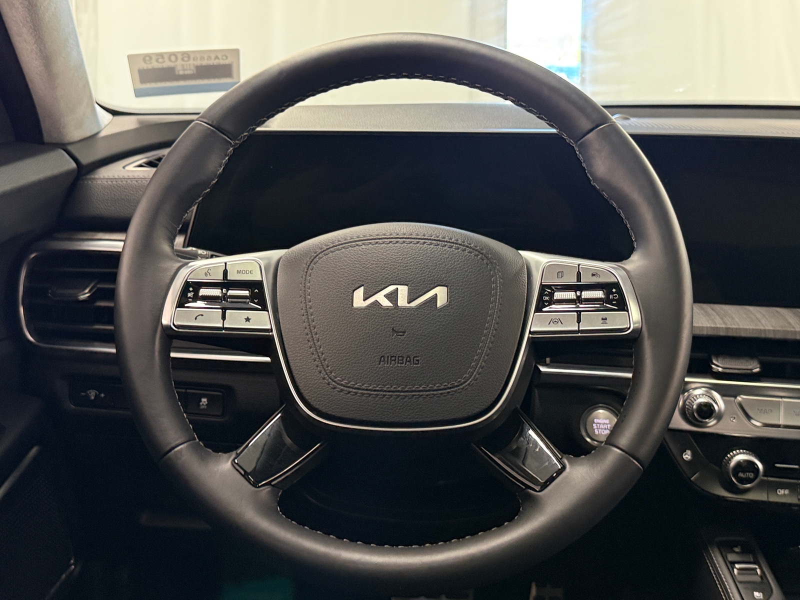 Thumbnail: 2024 Kia Telluride - 4
