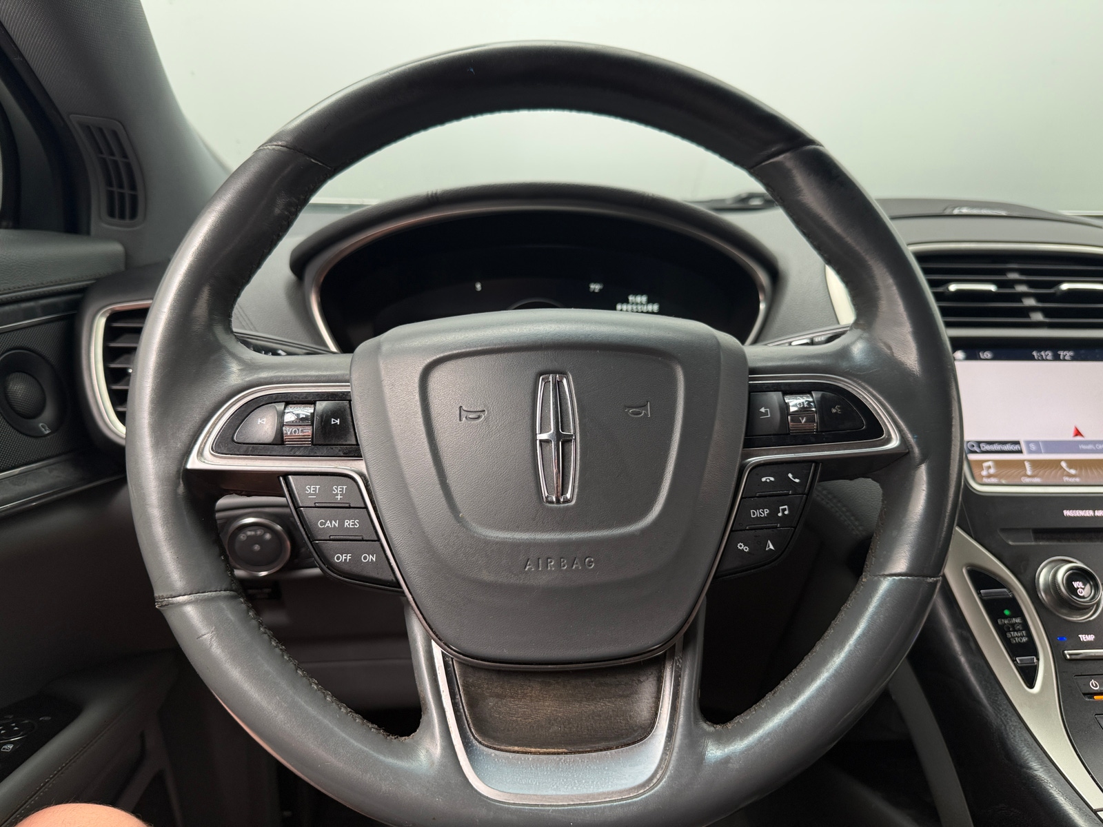 Thumbnail: 2019 Lincoln Nautilus - 4