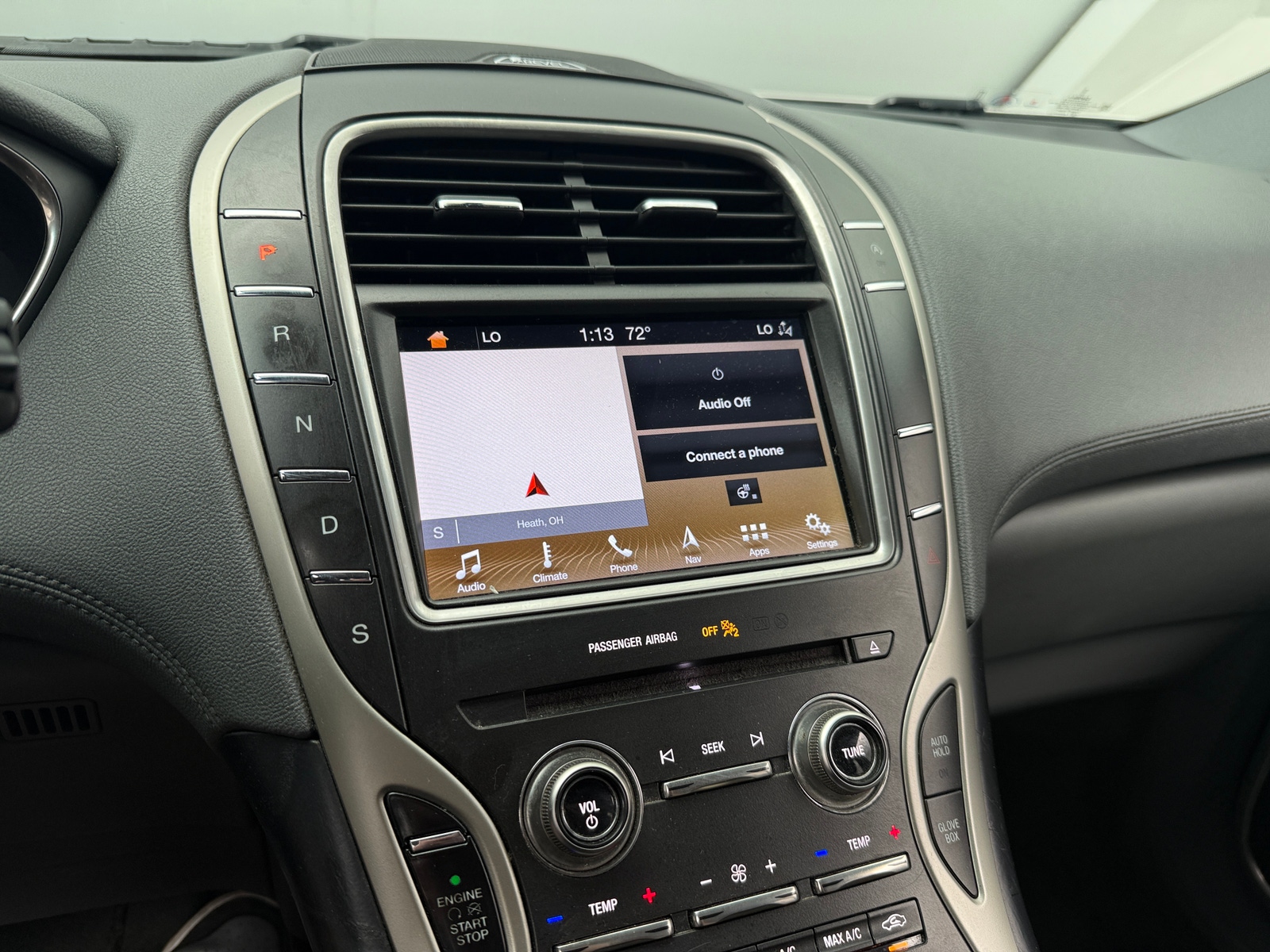 Thumbnail: 2019 Lincoln Nautilus - 3