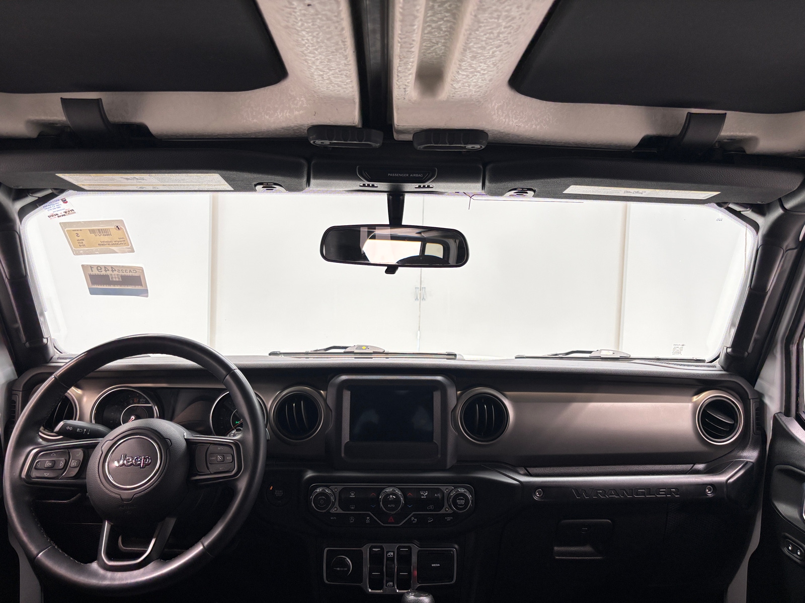 Thumbnail: 2018 Jeep Wrangler - 3