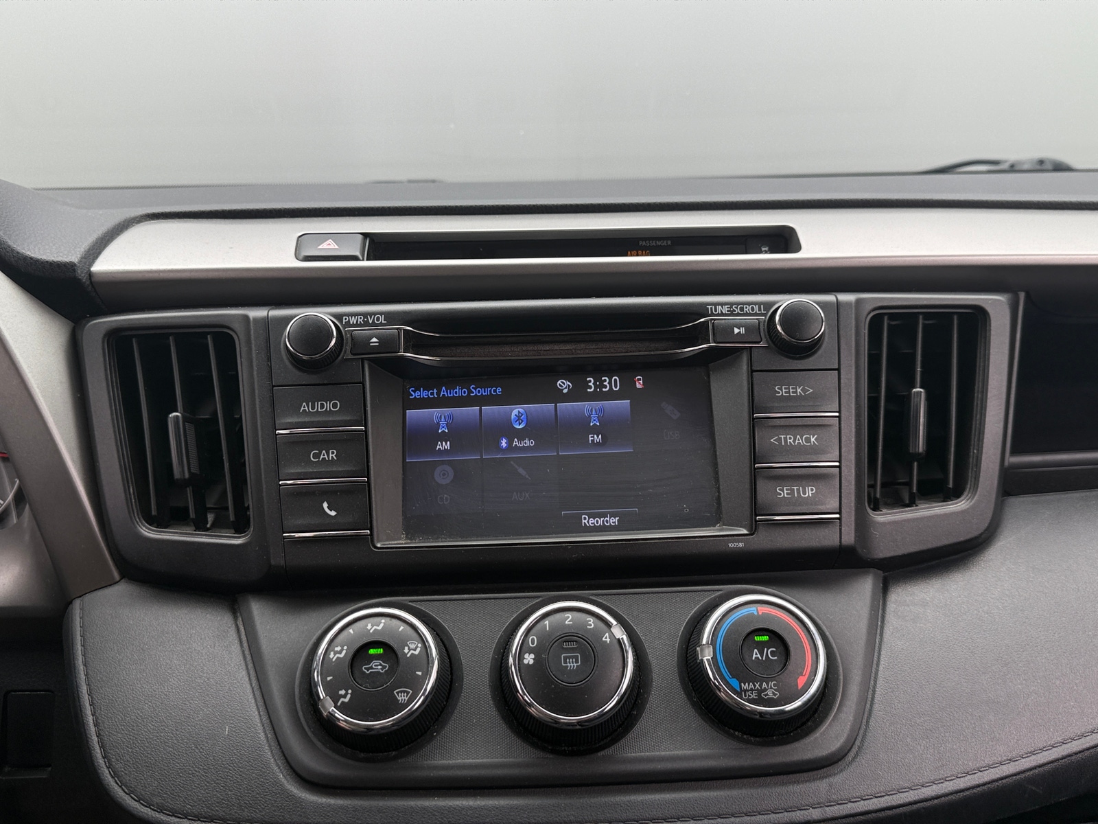 Thumbnail: 2016 Toyota RAV4 - 4