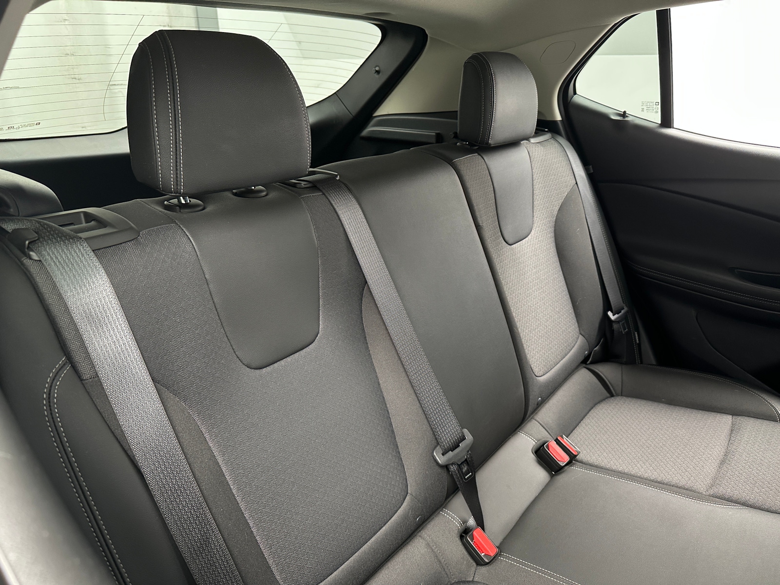 Thumbnail: 2025 Buick Encore GX - 5