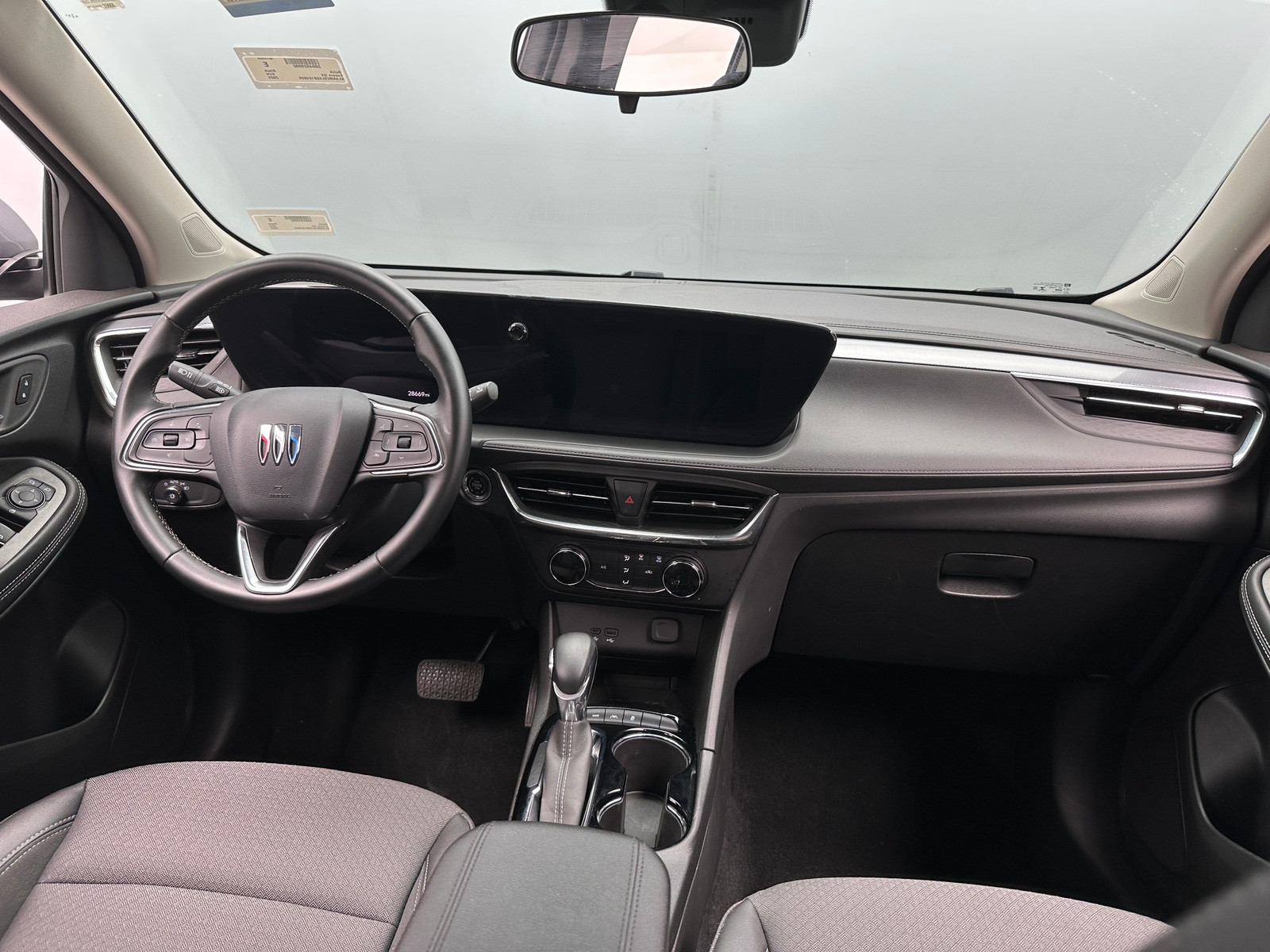 Thumbnail: 2025 Buick Encore GX - 2