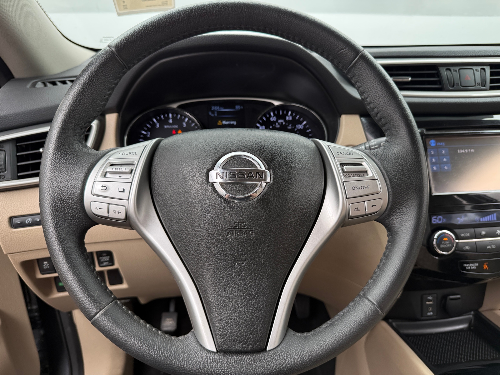 Thumbnail: 2016 Nissan Rogue - 4
