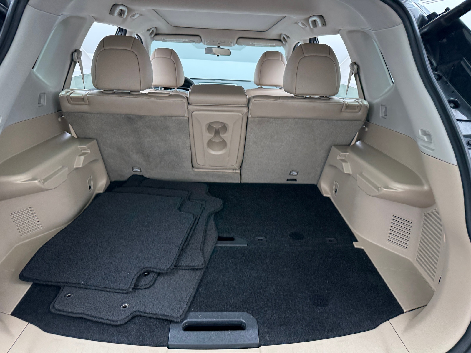Thumbnail: 2016 Nissan Rogue - 6