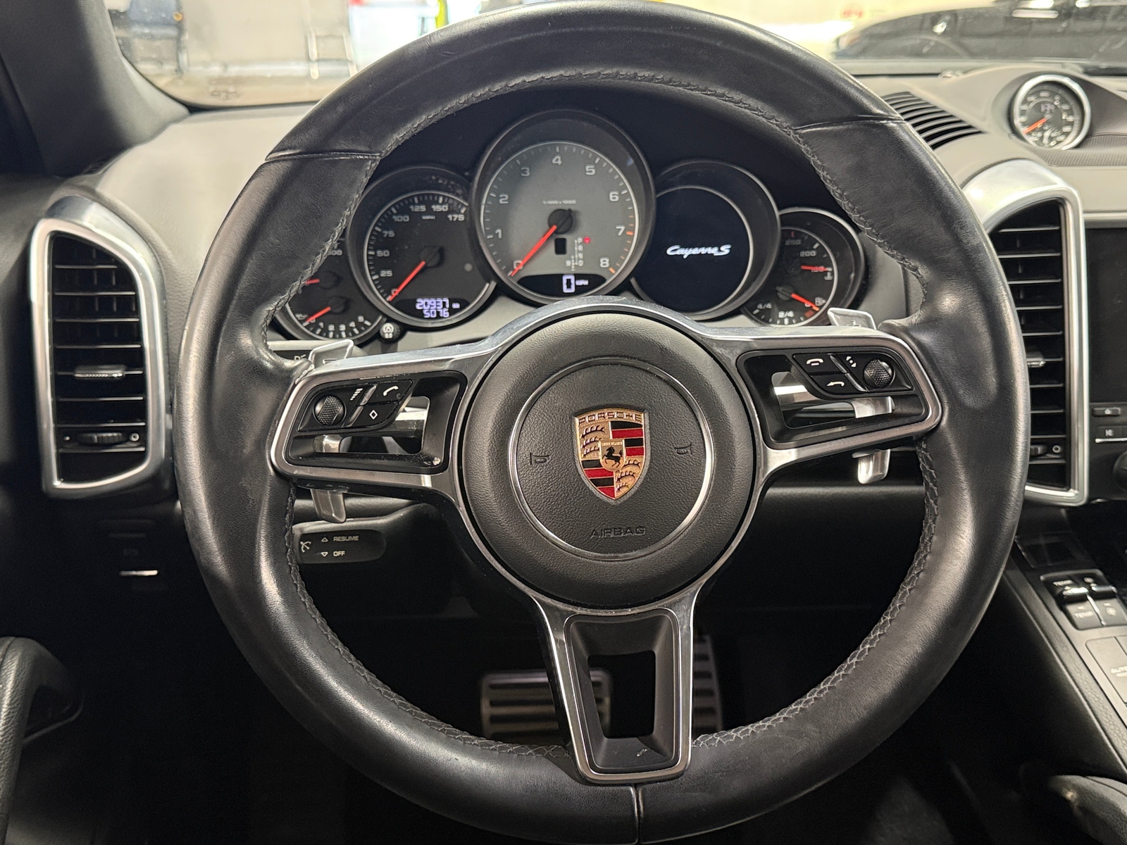 Thumbnail: 2017 Porsche Cayenne - 4