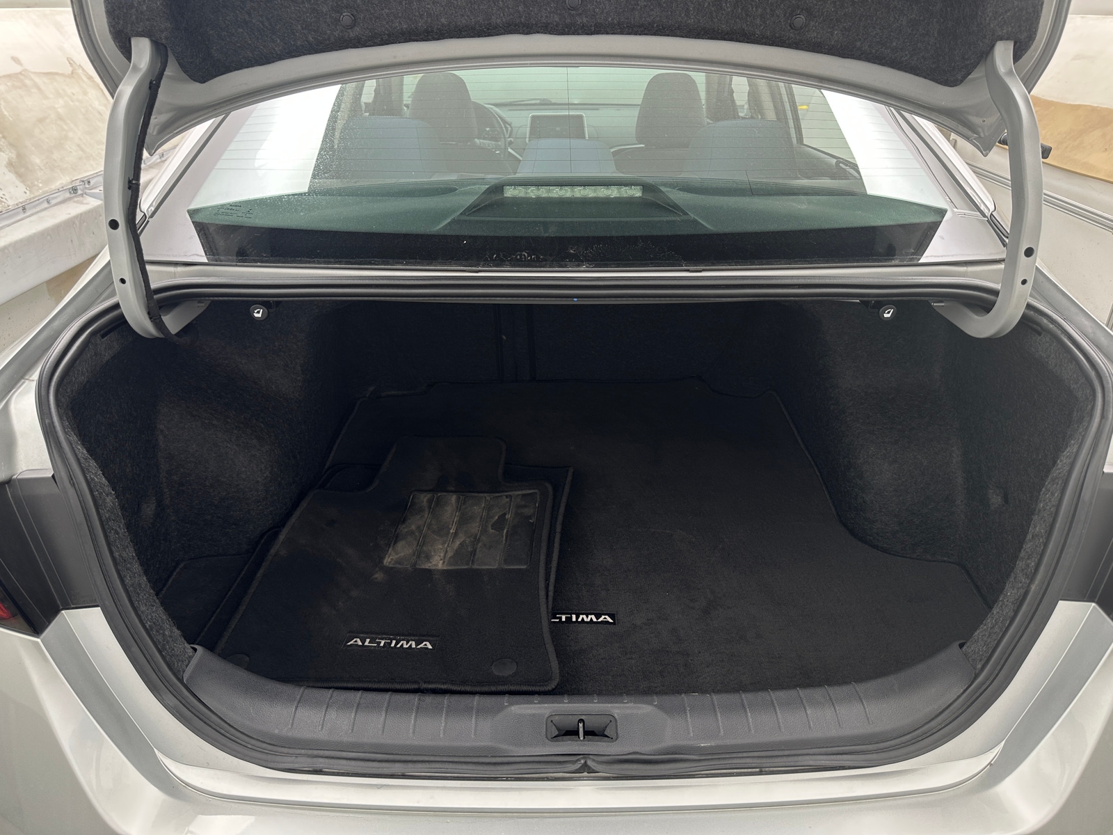 Thumbnail: 2019 Nissan Altima - 7