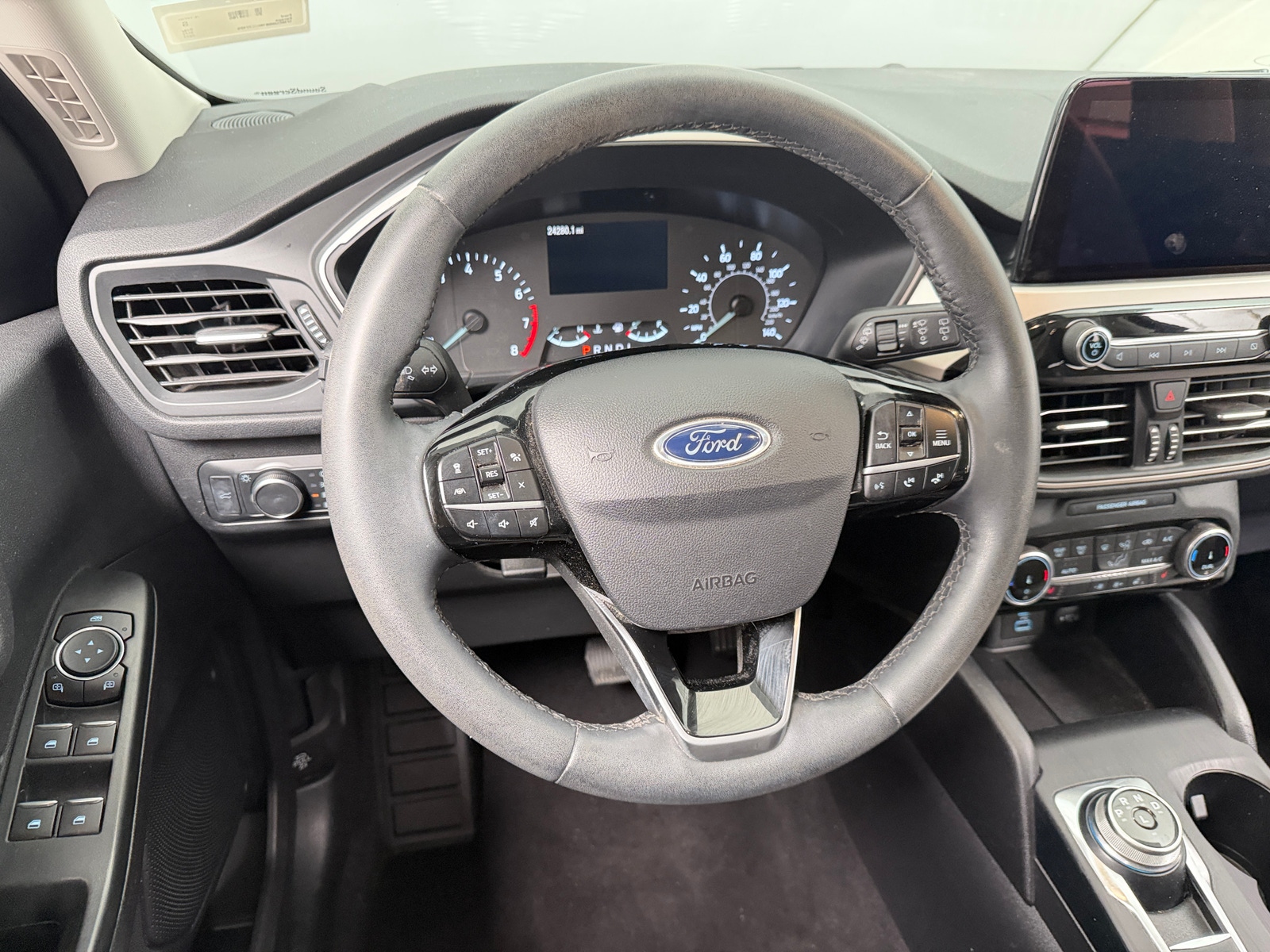Thumbnail: 2022 Ford Escape - 5