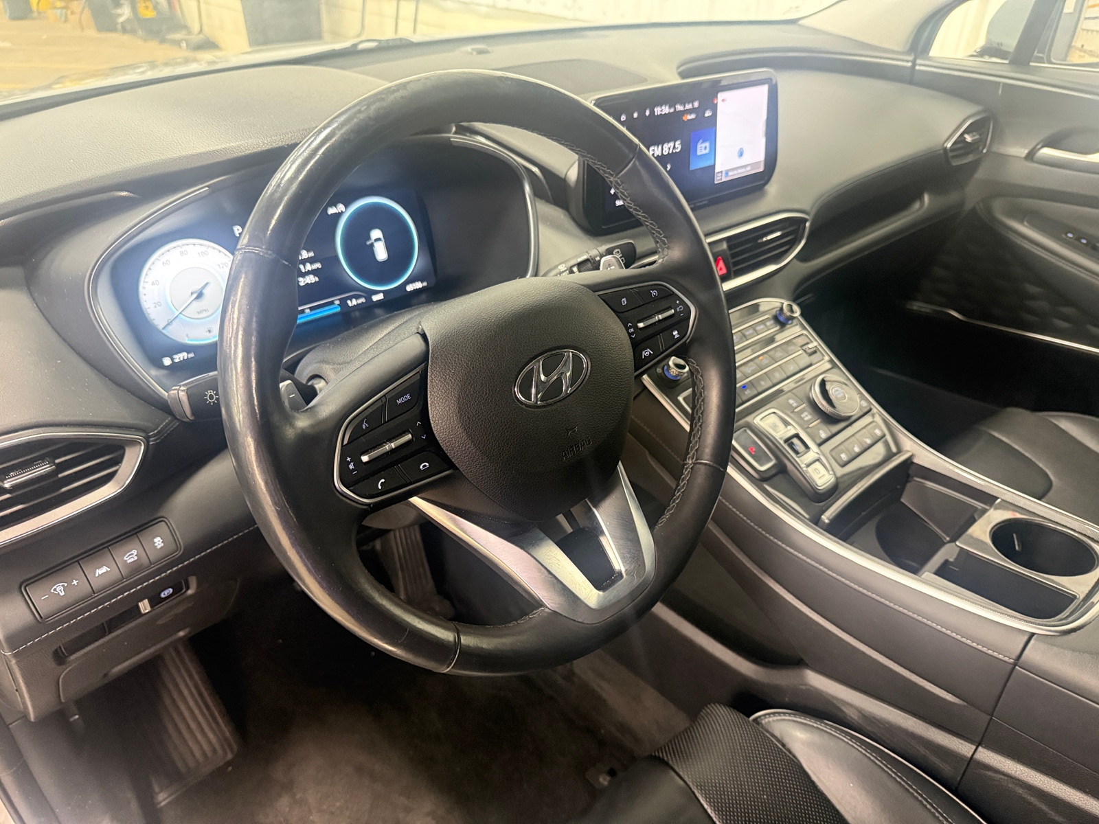 Thumbnail: 2021 Hyundai Santa Fe - 4